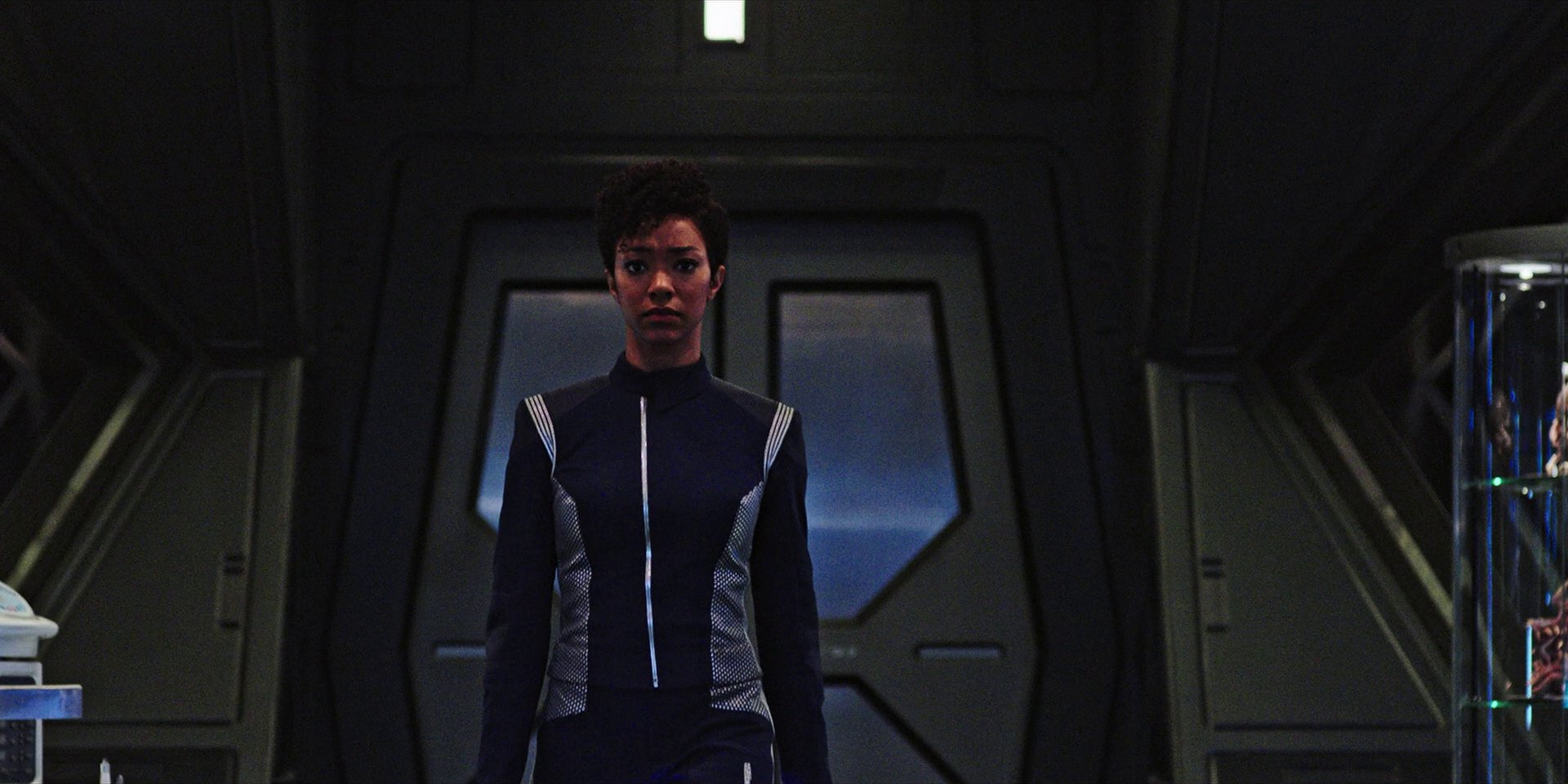 extant_StarTrekDiscovery_1x04-TheButchersKnifeCaresNotForTheLambsCry_4797.jpg