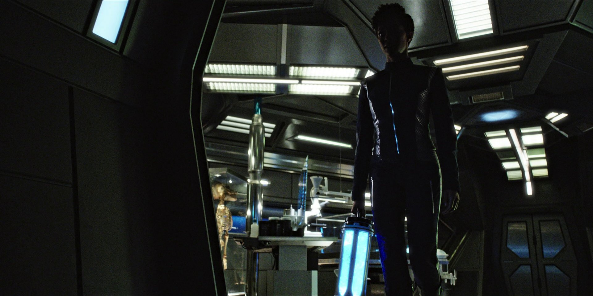 extant_StarTrekDiscovery_1x04-TheButchersKnifeCaresNotForTheLambsCry_4829.jpg