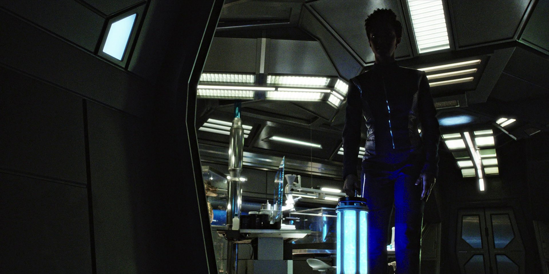 extant_StarTrekDiscovery_1x04-TheButchersKnifeCaresNotForTheLambsCry_4835.jpg