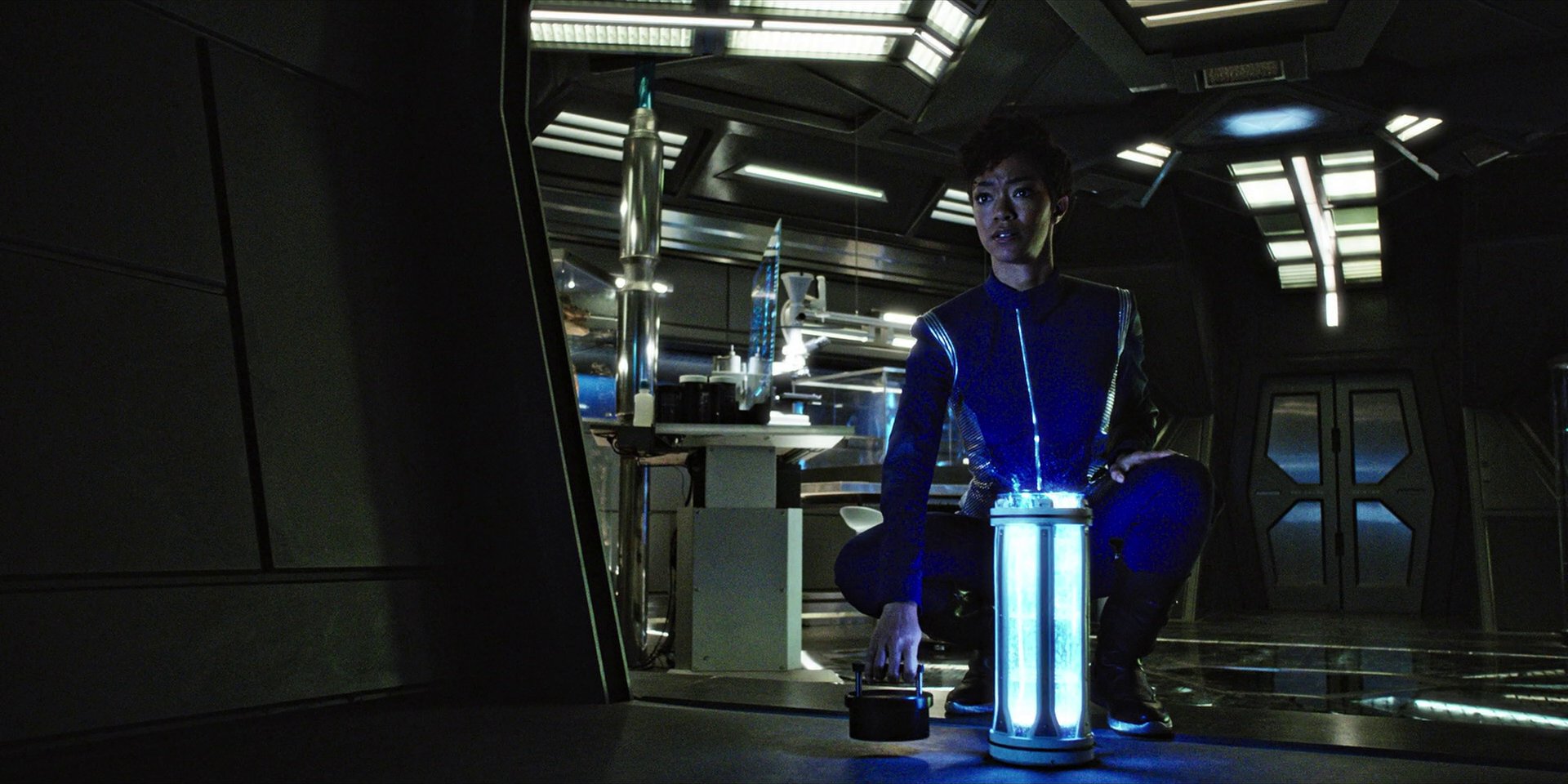 extant_StarTrekDiscovery_1x04-TheButchersKnifeCaresNotForTheLambsCry_4850.jpg