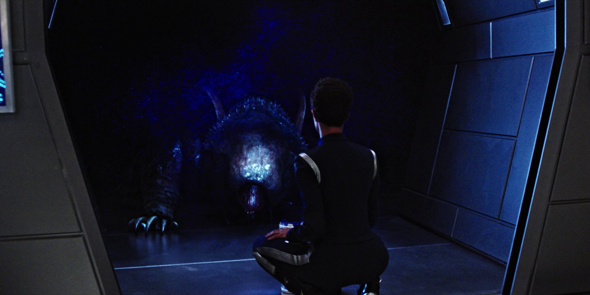 extant_StarTrekDiscovery_1x04-TheButchersKnifeCaresNotForTheLambsCry_4866.jpg