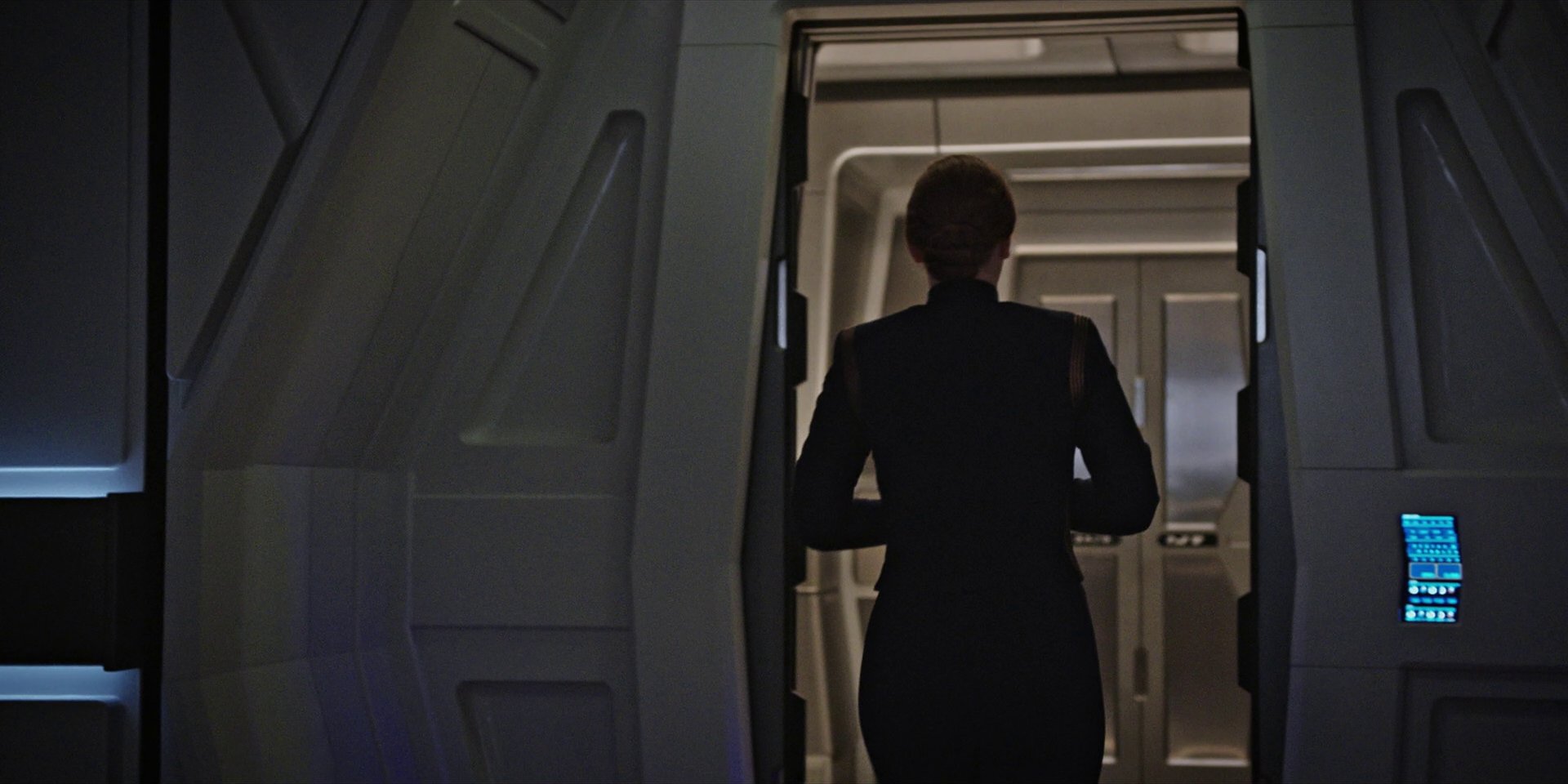 extant_StarTrekDiscovery_1x04-TheButchersKnifeCaresNotForTheLambsCry_5053.jpg