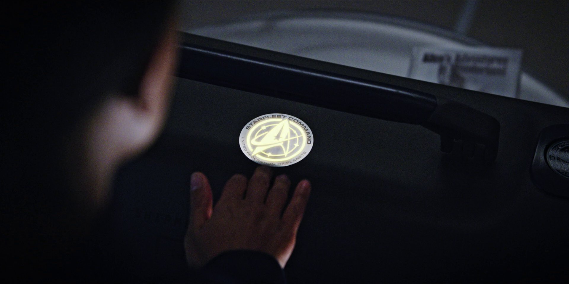 extant_StarTrekDiscovery_1x04-TheButchersKnifeCaresNotForTheLambsCry_5103.jpg