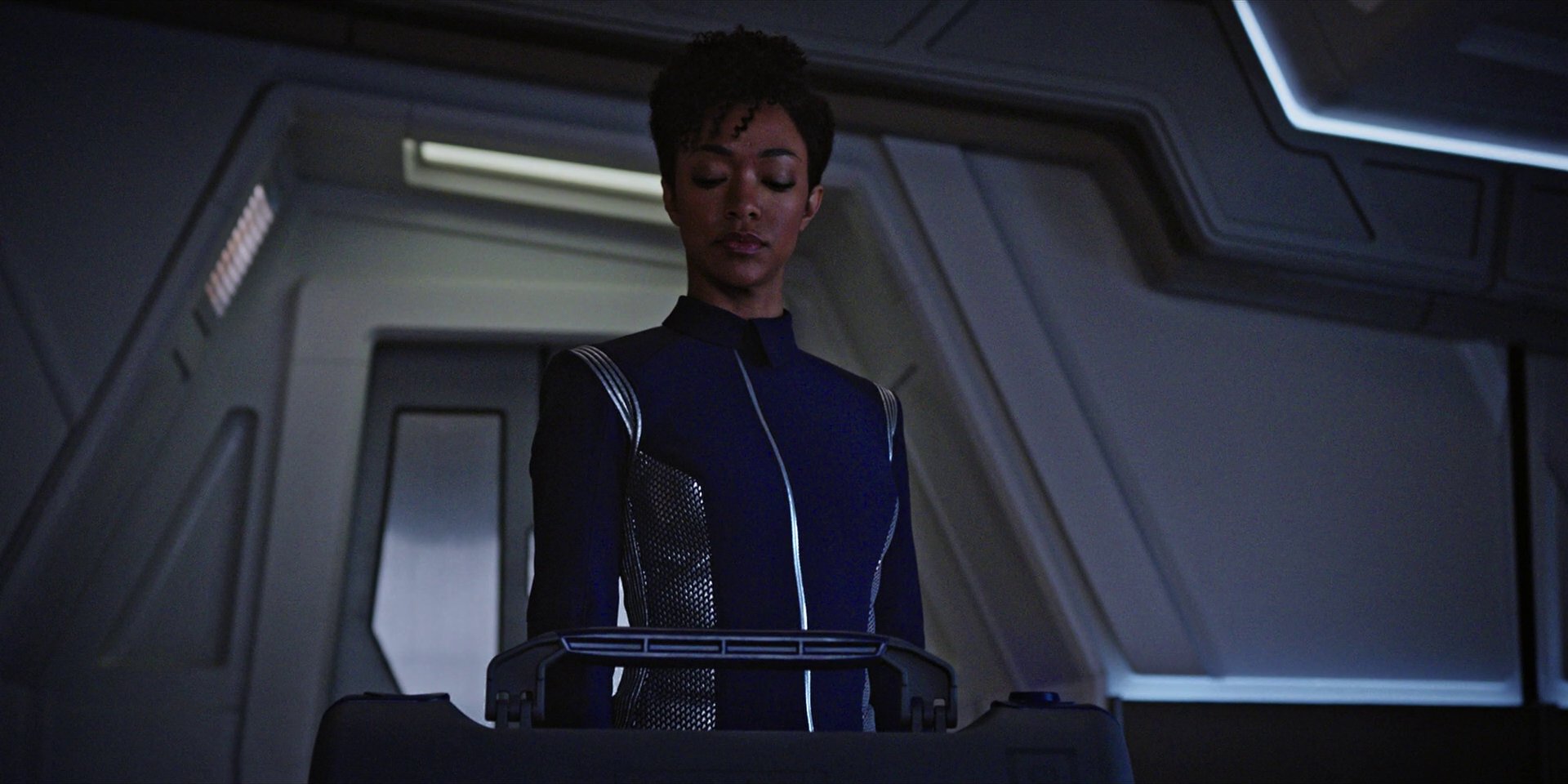 extant_StarTrekDiscovery_1x04-TheButchersKnifeCaresNotForTheLambsCry_5113.jpg