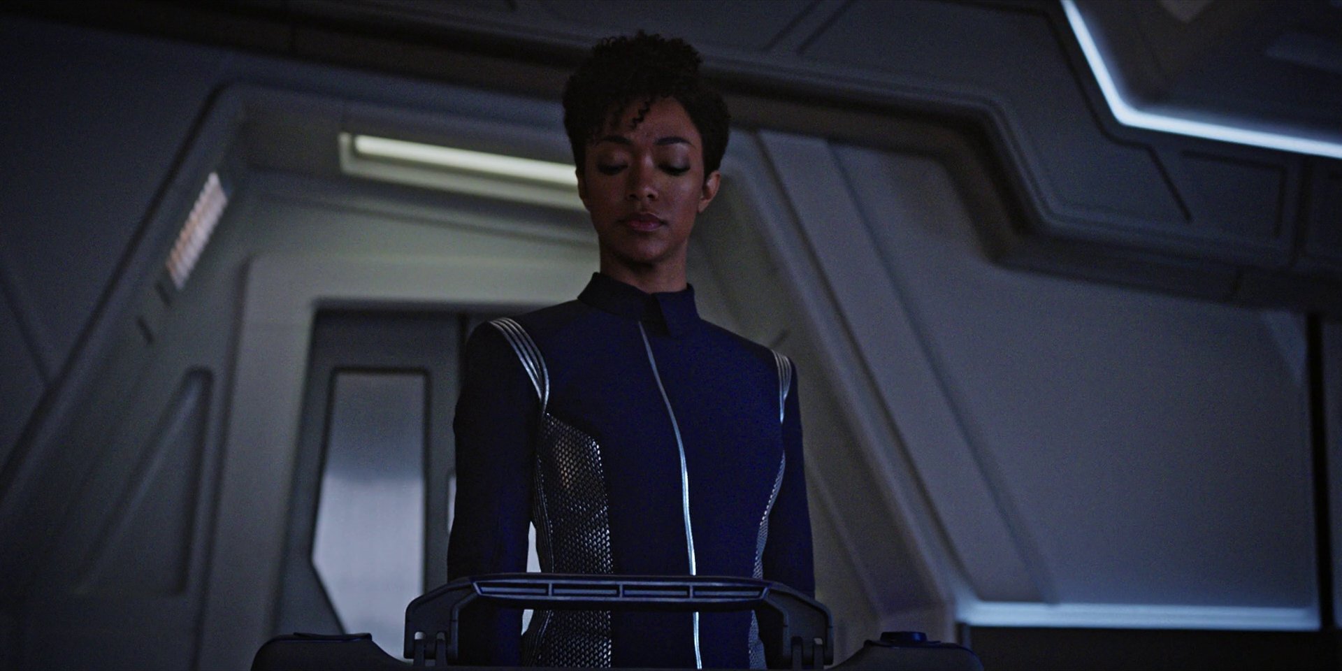 extant_StarTrekDiscovery_1x04-TheButchersKnifeCaresNotForTheLambsCry_5118.jpg