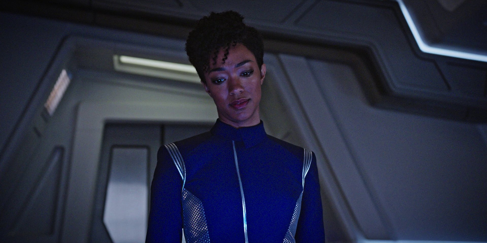 extant_StarTrekDiscovery_1x04-TheButchersKnifeCaresNotForTheLambsCry_5300.jpg