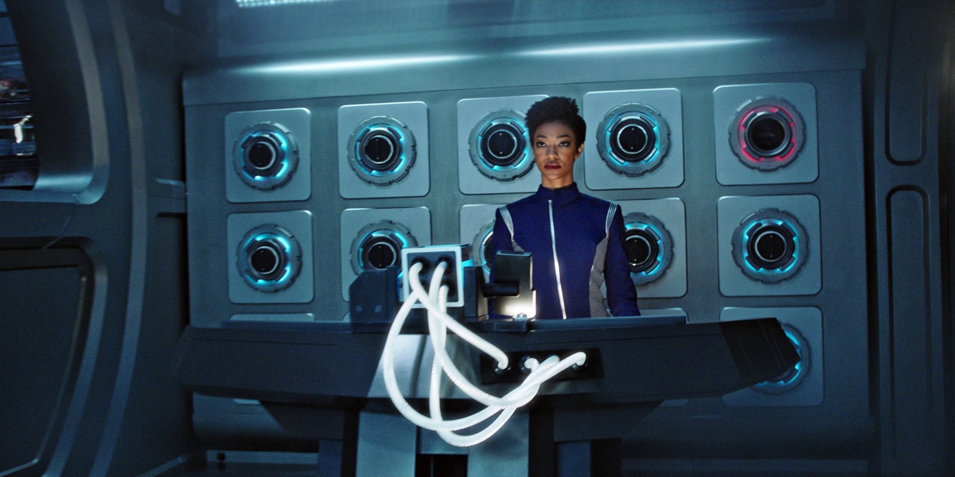 extant_StarTrekDiscovery_1x05-ChooseYourPain_0173.jpg