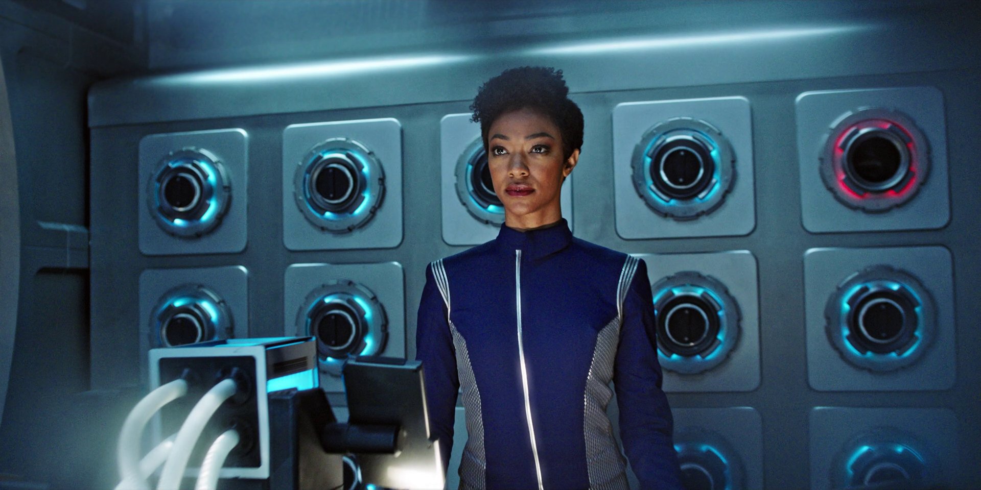 extant_StarTrekDiscovery_1x05-ChooseYourPain_0176.jpg