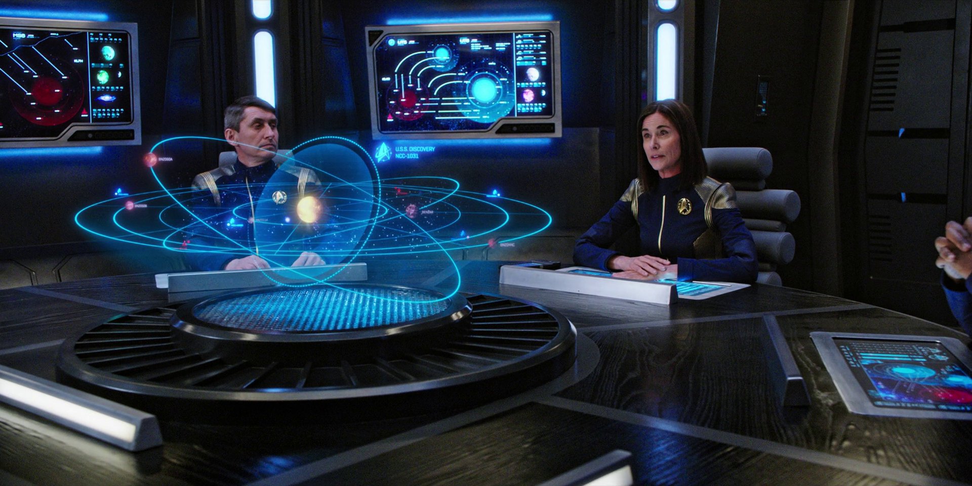 extant_StarTrekDiscovery_1x05-ChooseYourPain_0412.jpg