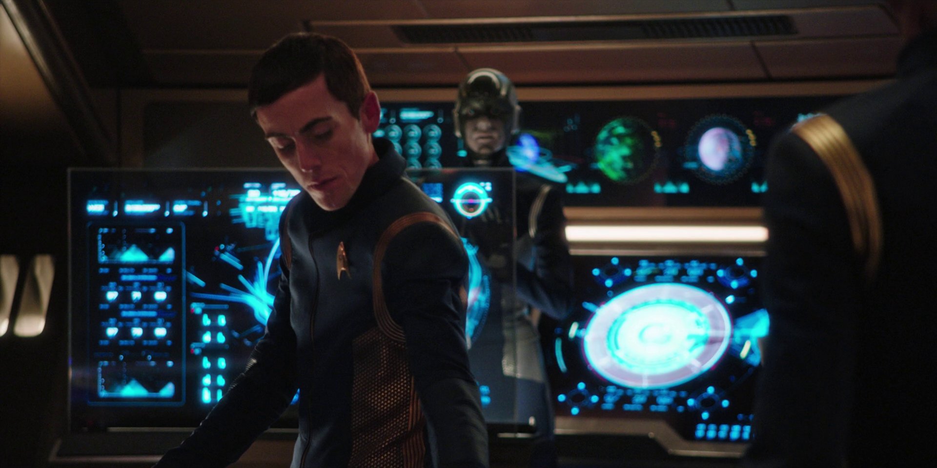 extant_StarTrekDiscovery_1x05-ChooseYourPain_1117.jpg
