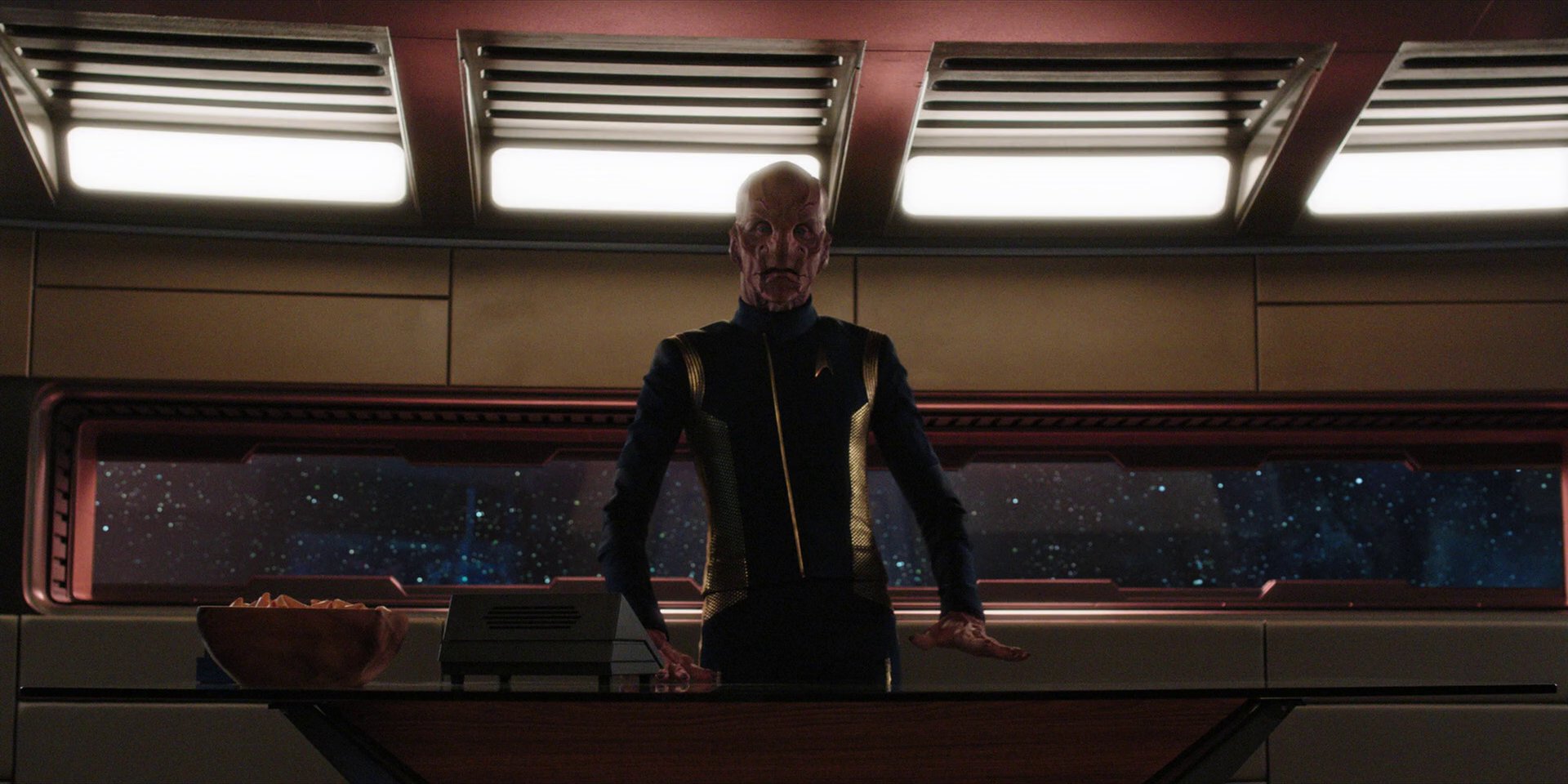 extant_StarTrekDiscovery_1x05-ChooseYourPain_1246.jpg