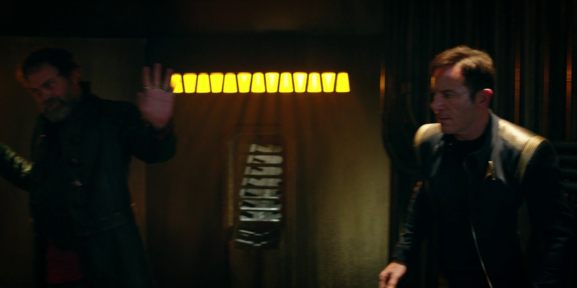 extant_StarTrekDiscovery_1x05-ChooseYourPain_1547.jpg