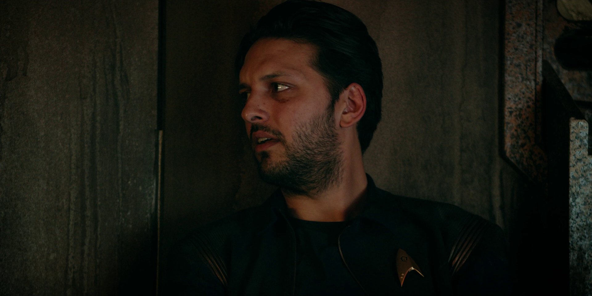 extant_StarTrekDiscovery_1x05-ChooseYourPain_1971.jpg
