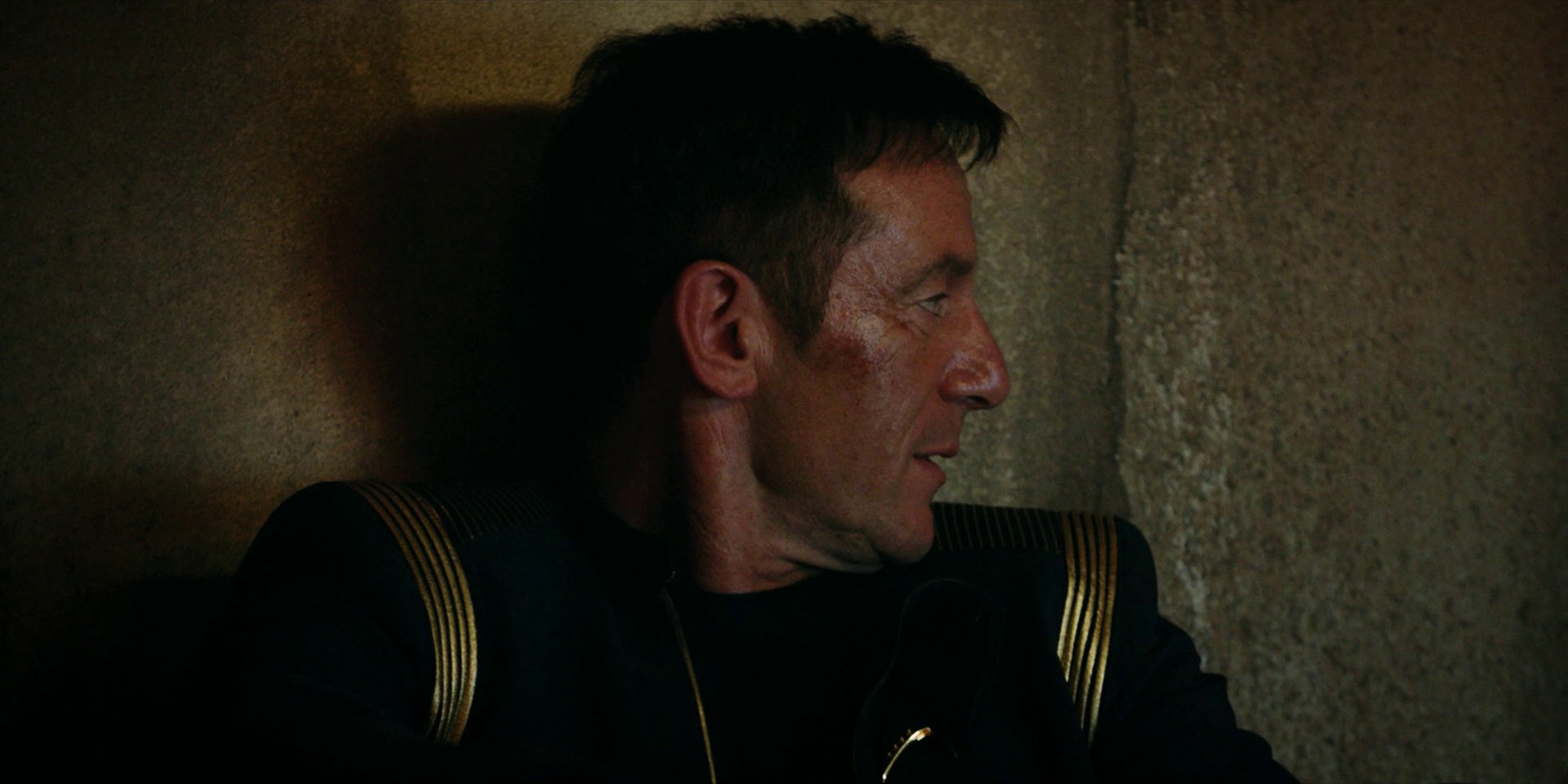 extant_StarTrekDiscovery_1x05-ChooseYourPain_1977.jpg