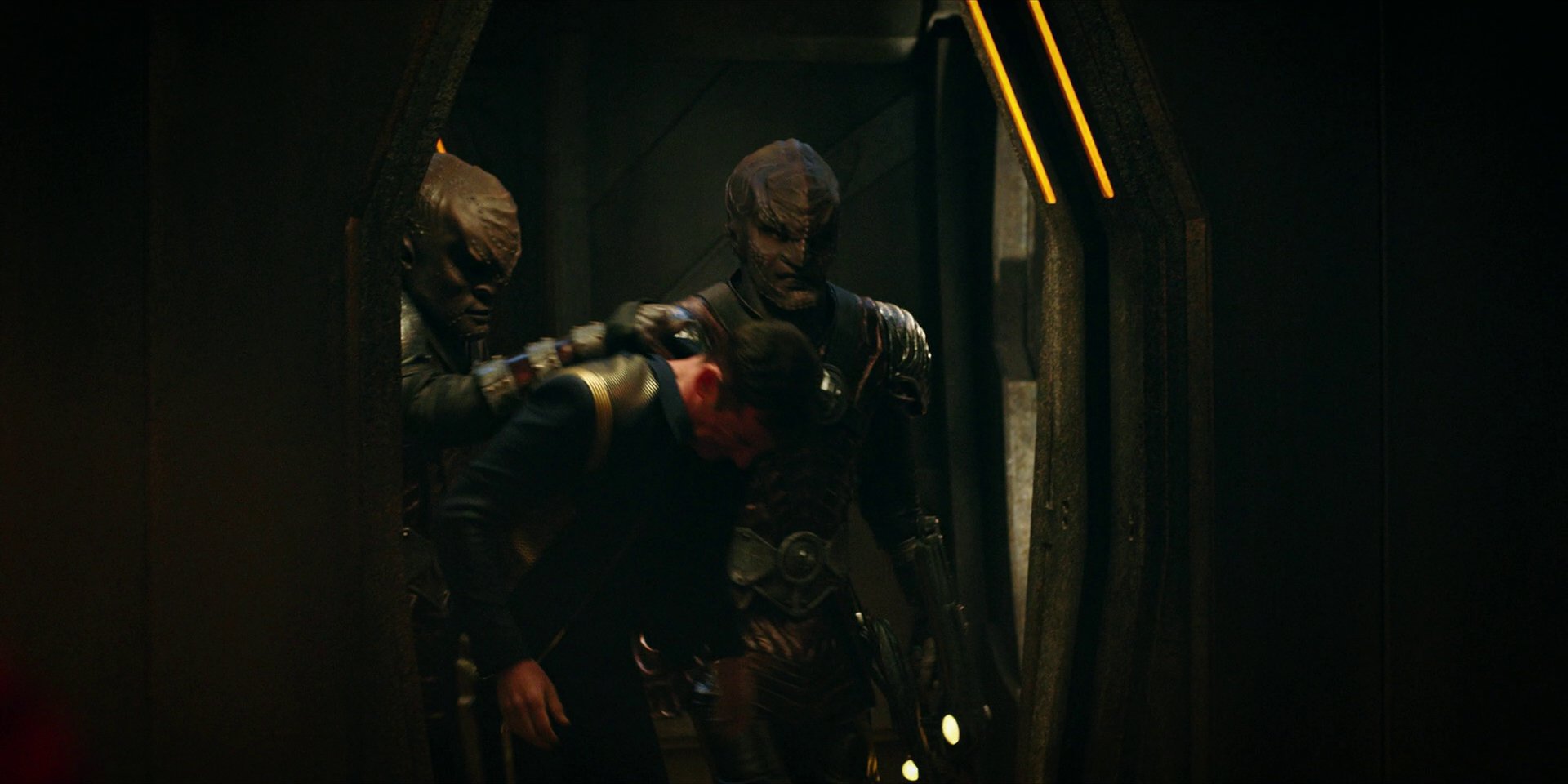 extant_StarTrekDiscovery_1x05-ChooseYourPain_2946.jpg