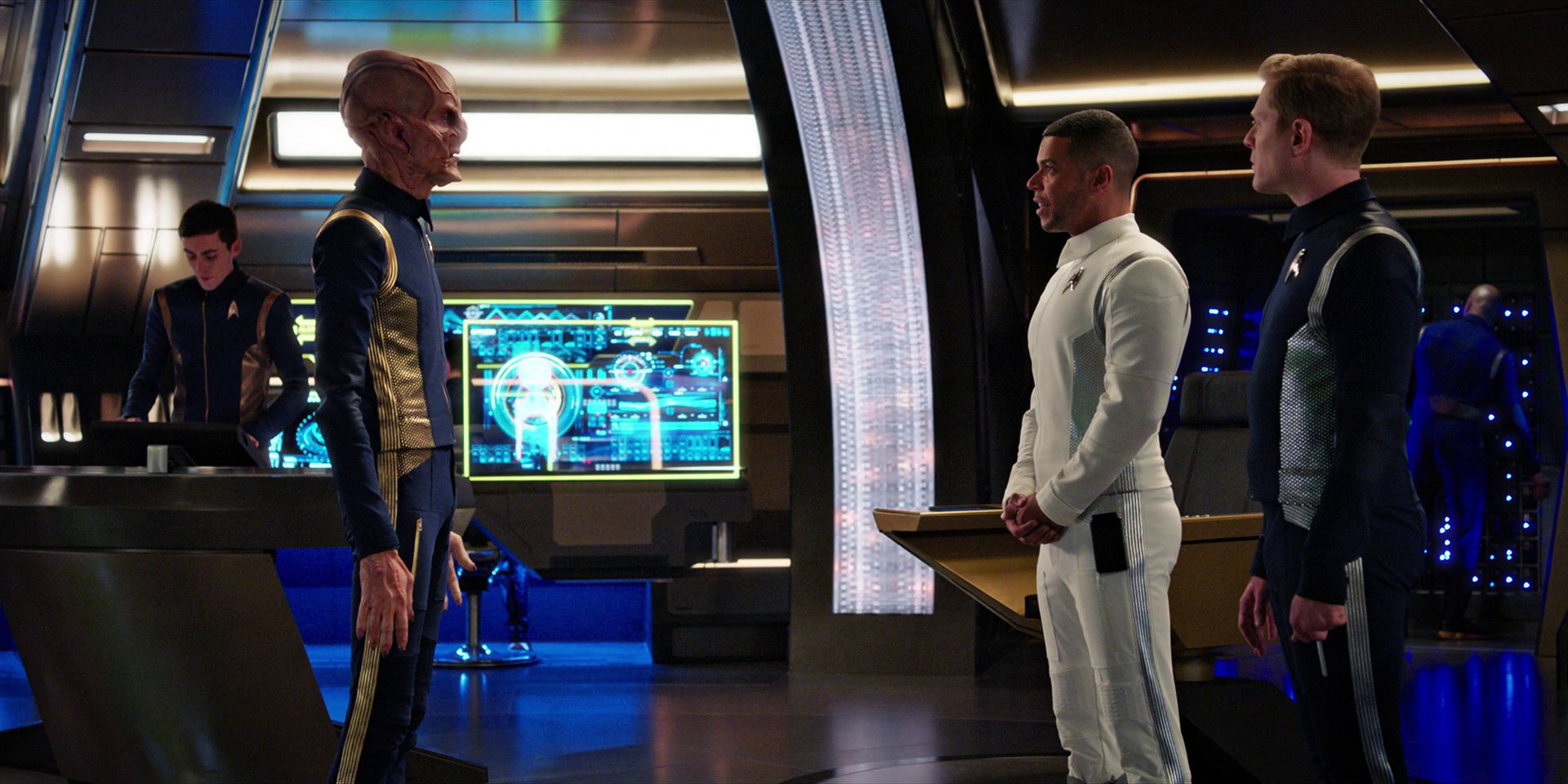 extant_StarTrekDiscovery_1x05-ChooseYourPain_3452.jpg