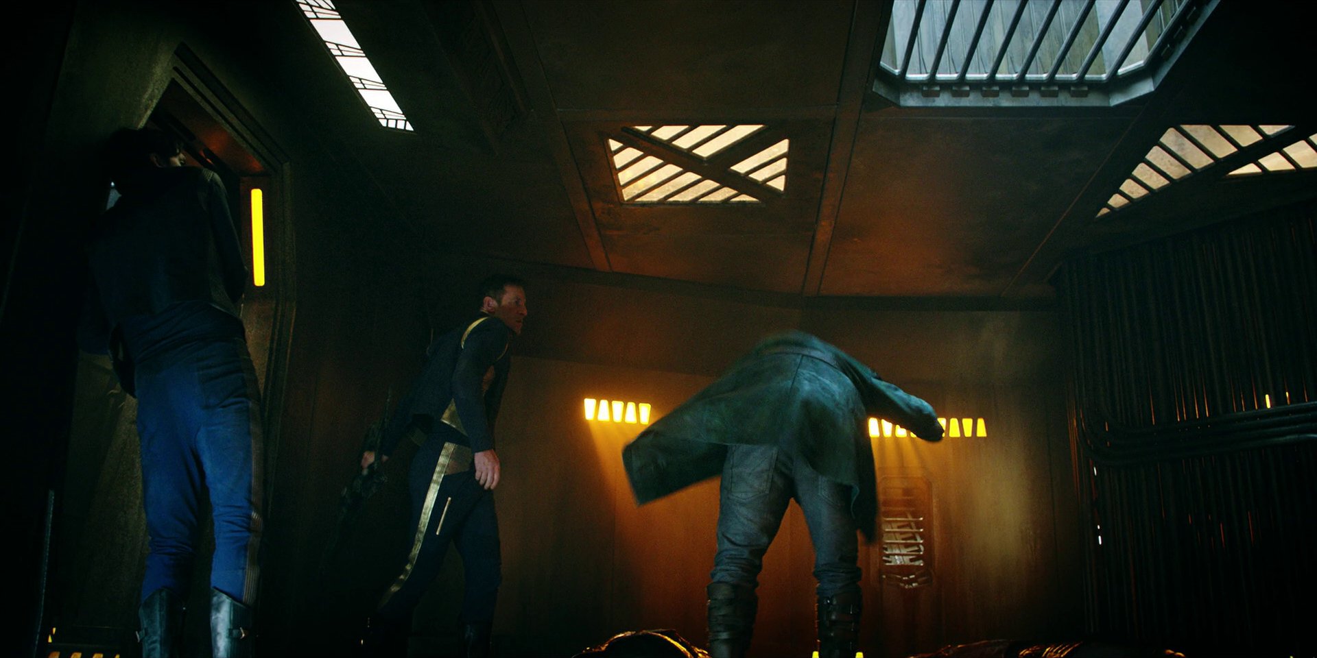 extant_StarTrekDiscovery_1x05-ChooseYourPain_3700.jpg