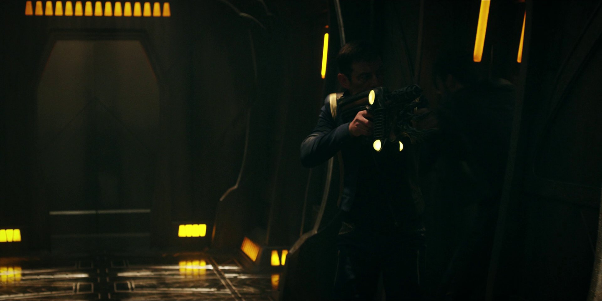 extant_StarTrekDiscovery_1x05-ChooseYourPain_3721.jpg