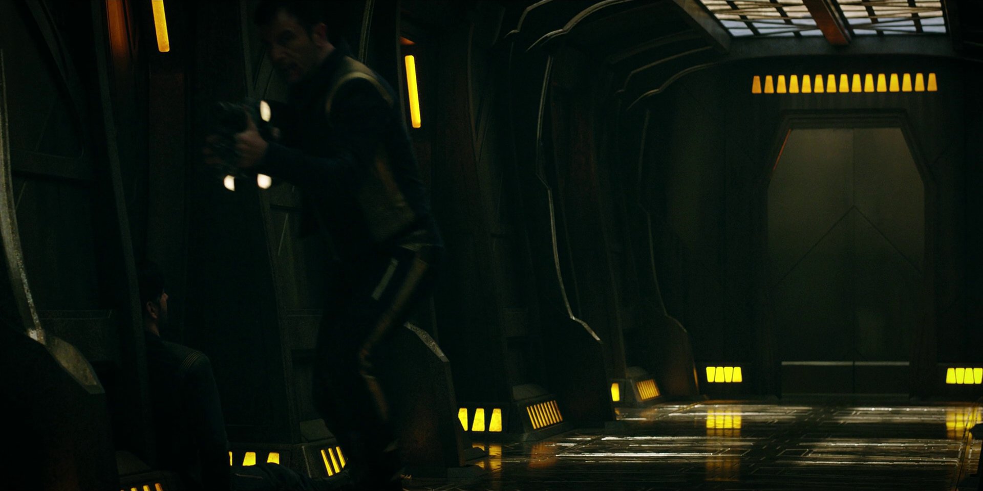 extant_StarTrekDiscovery_1x05-ChooseYourPain_3821.jpg