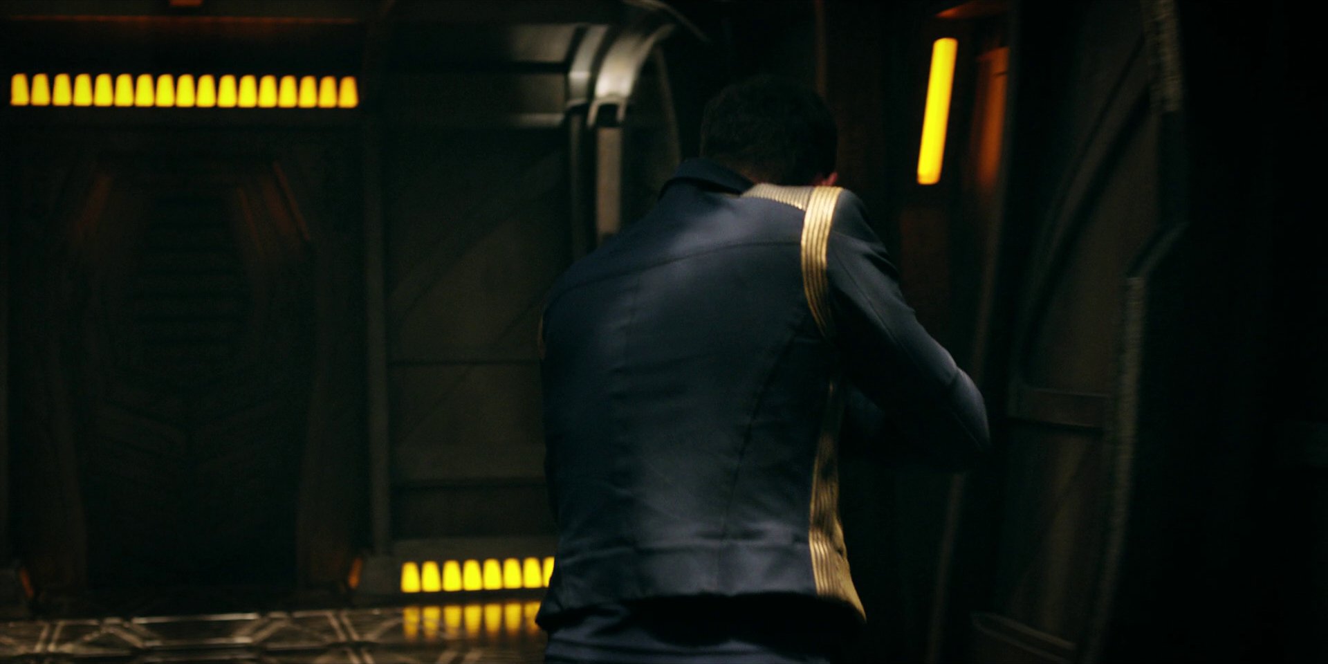 extant_StarTrekDiscovery_1x05-ChooseYourPain_3822.jpg