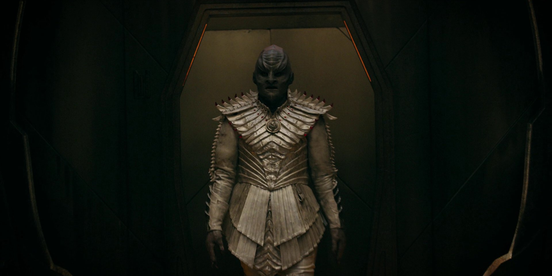 extant_StarTrekDiscovery_1x05-ChooseYourPain_3834.jpg