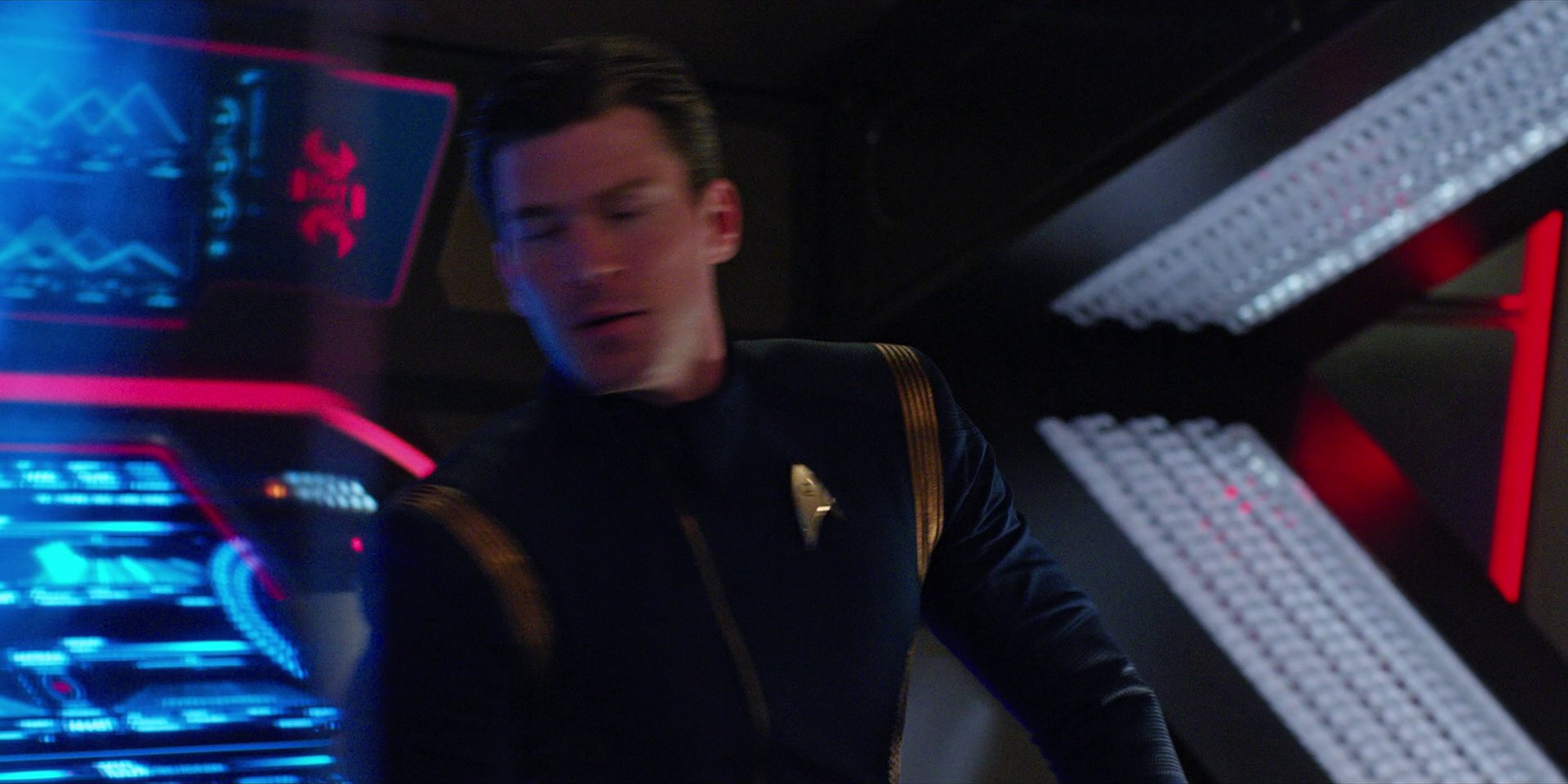 extant_StarTrekDiscovery_1x05-ChooseYourPain_4063.jpg