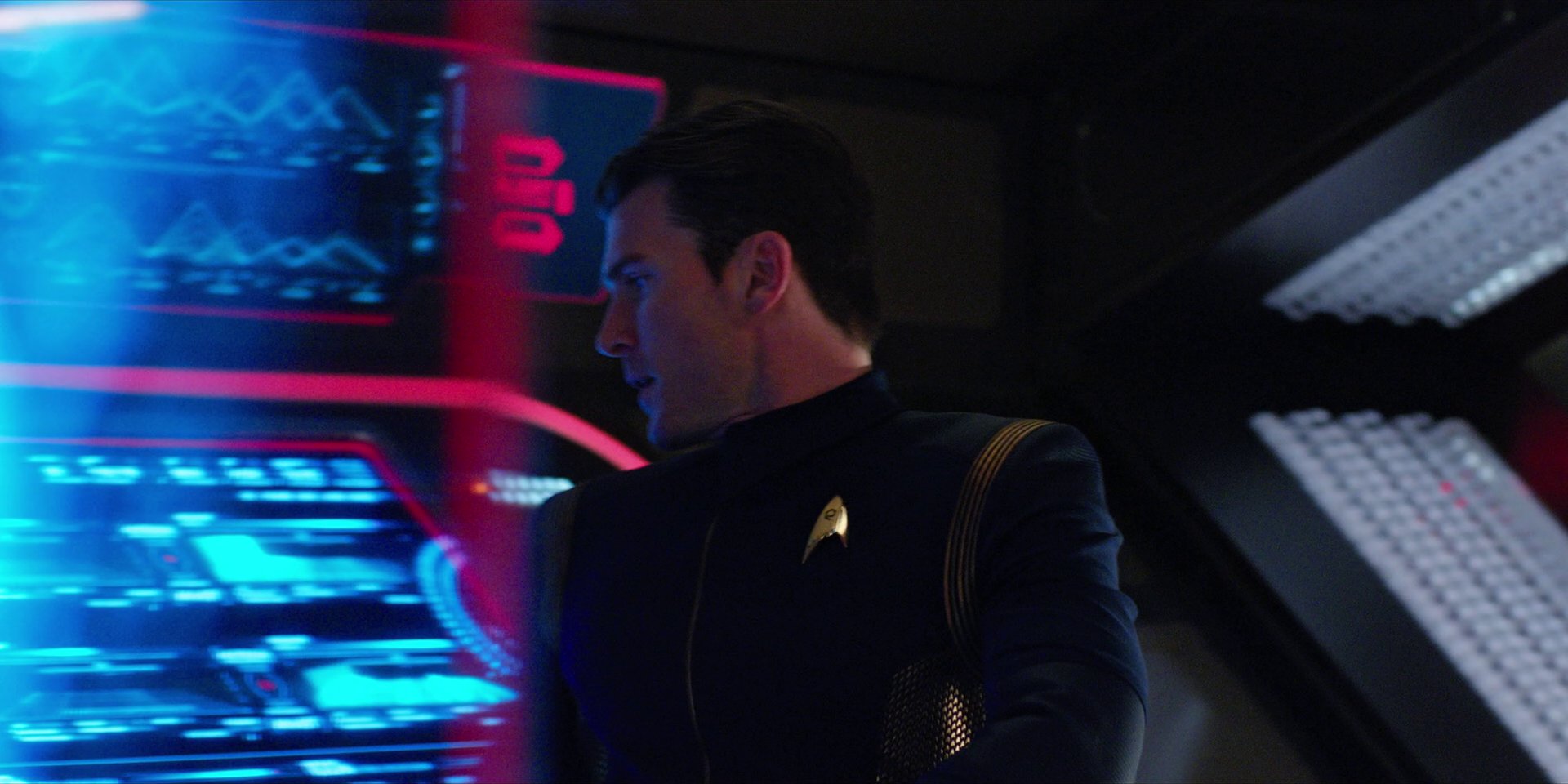 extant_StarTrekDiscovery_1x05-ChooseYourPain_4064.jpg