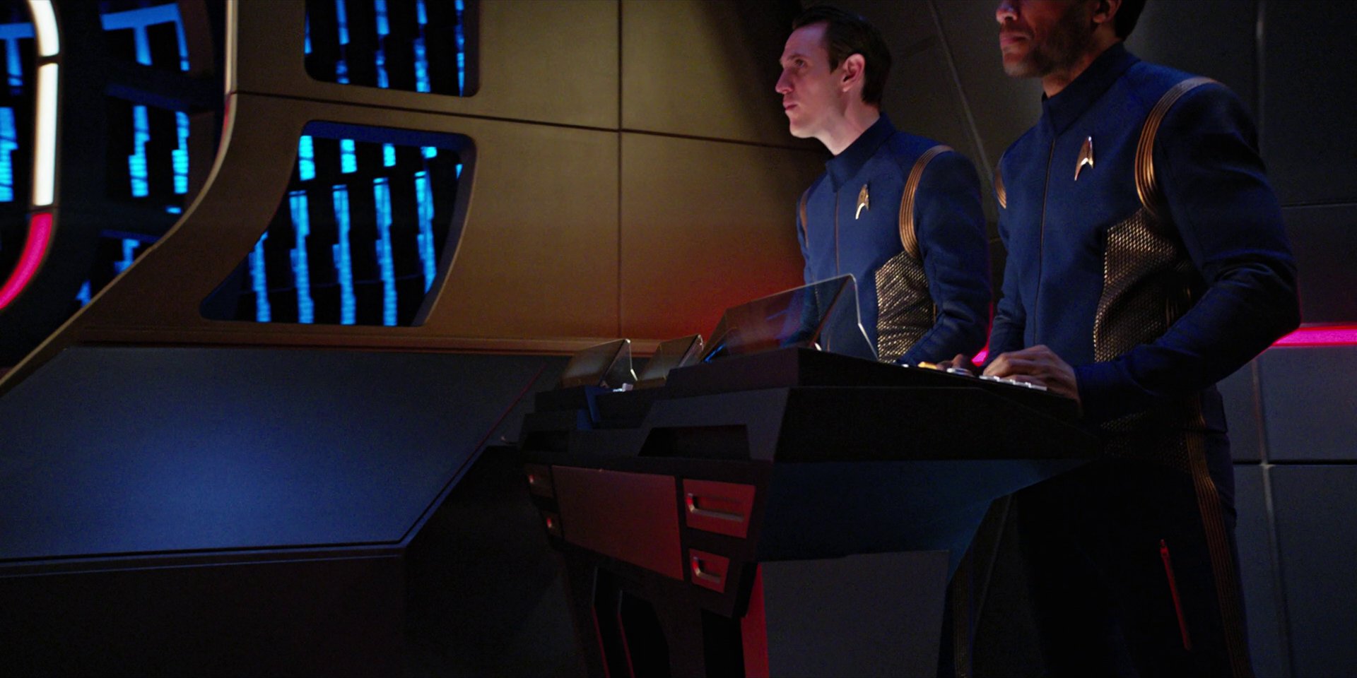 extant_StarTrekDiscovery_1x05-ChooseYourPain_4108.jpg