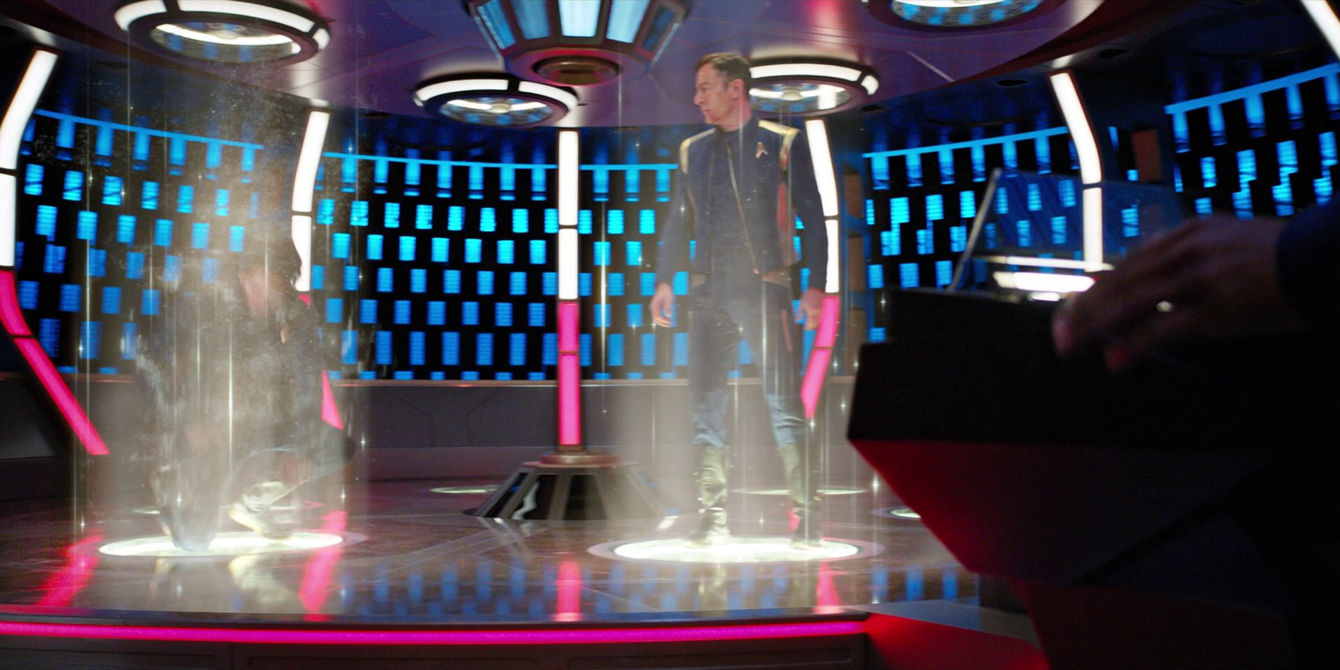 extant_StarTrekDiscovery_1x05-ChooseYourPain_4114.jpg