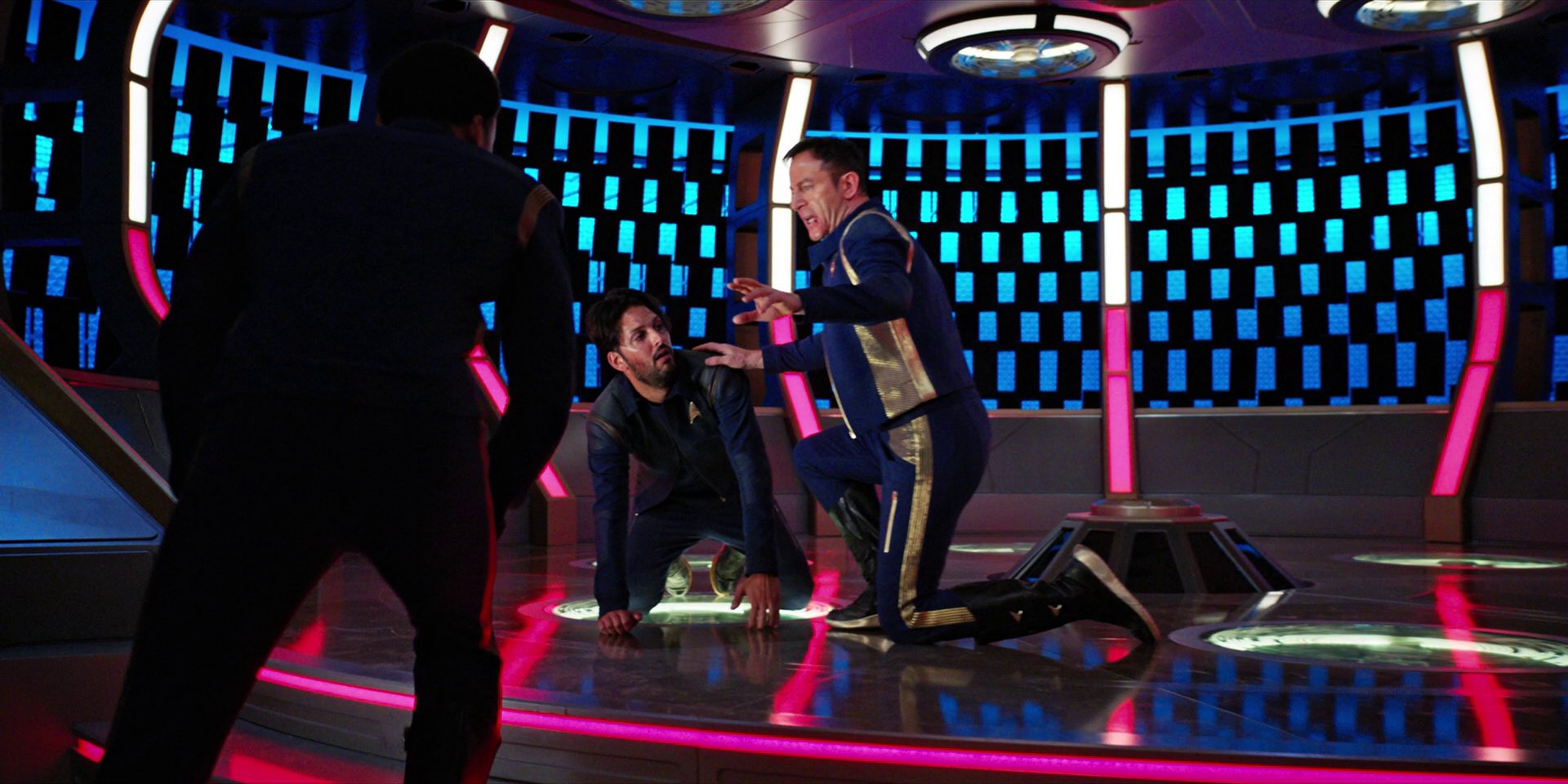extant_StarTrekDiscovery_1x05-ChooseYourPain_4119.jpg