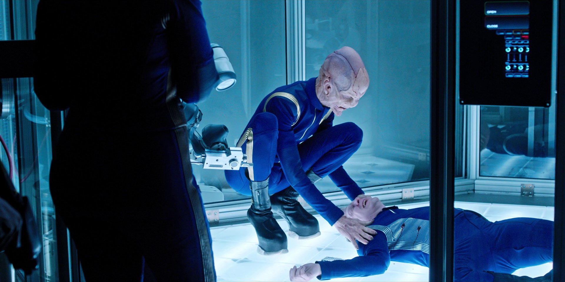 extant_StarTrekDiscovery_1x05-ChooseYourPain_4338.jpg