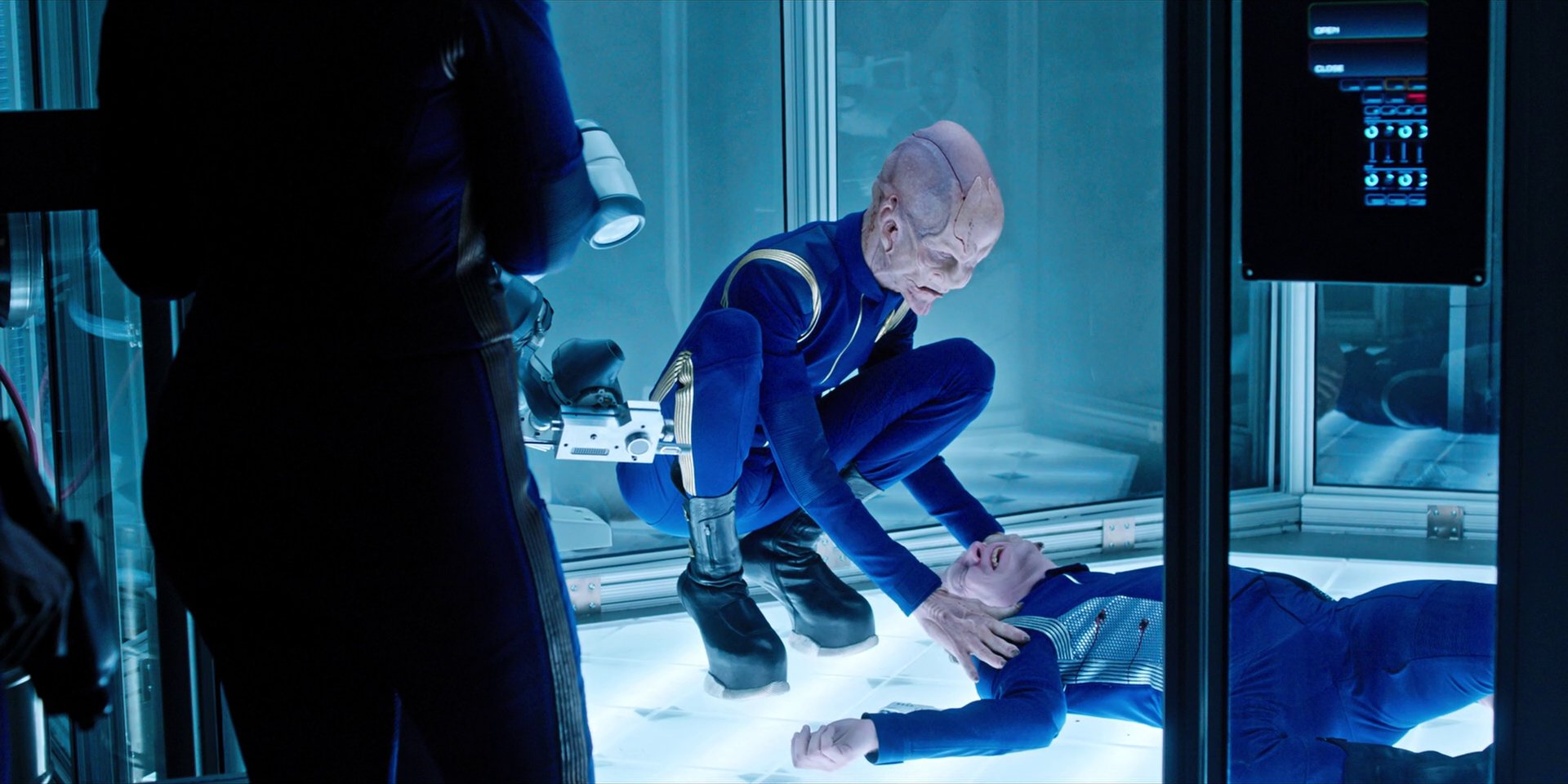 extant_StarTrekDiscovery_1x05-ChooseYourPain_4339.jpg