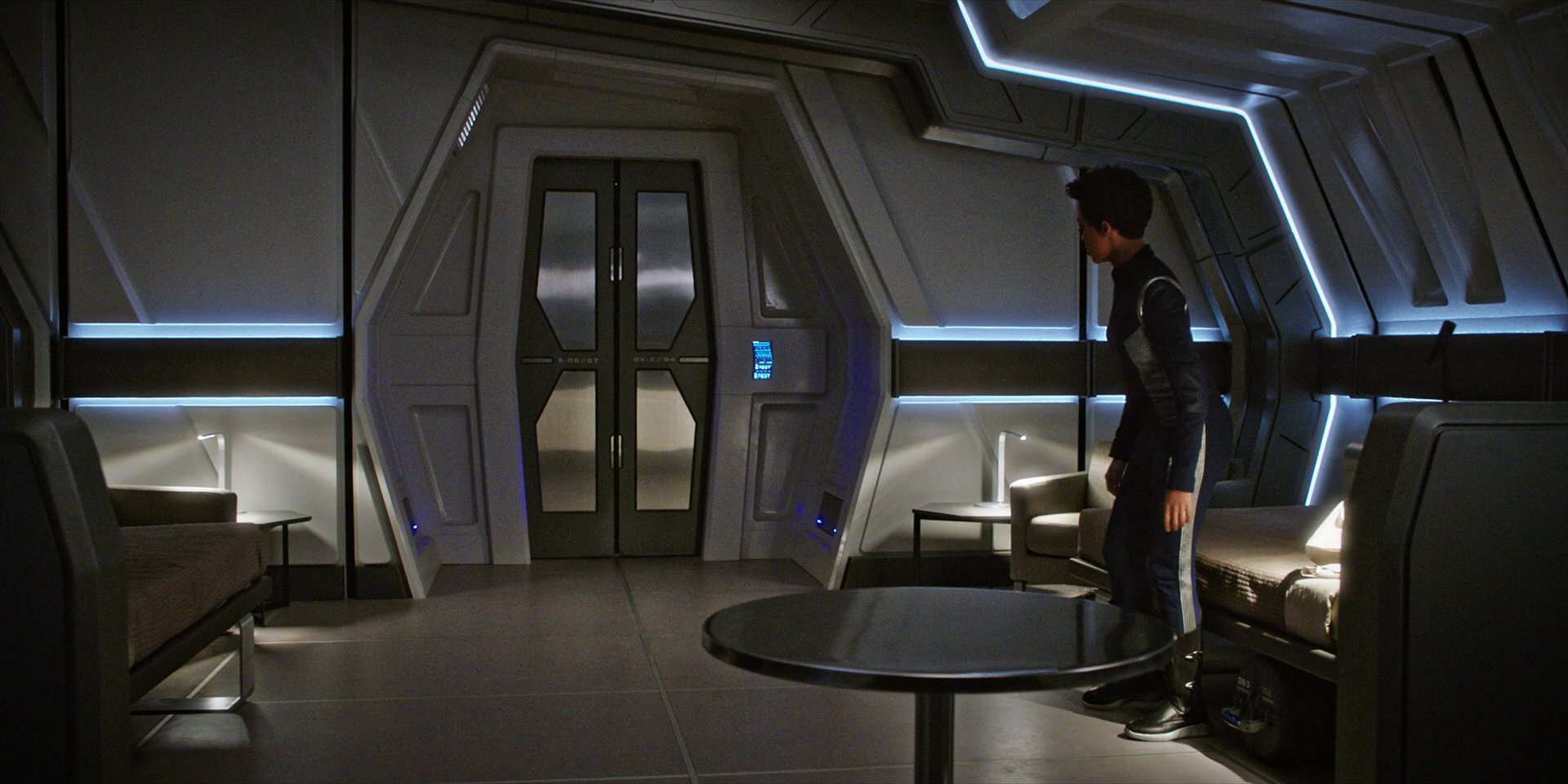 extant_StarTrekDiscovery_1x05-ChooseYourPain_4347.jpg