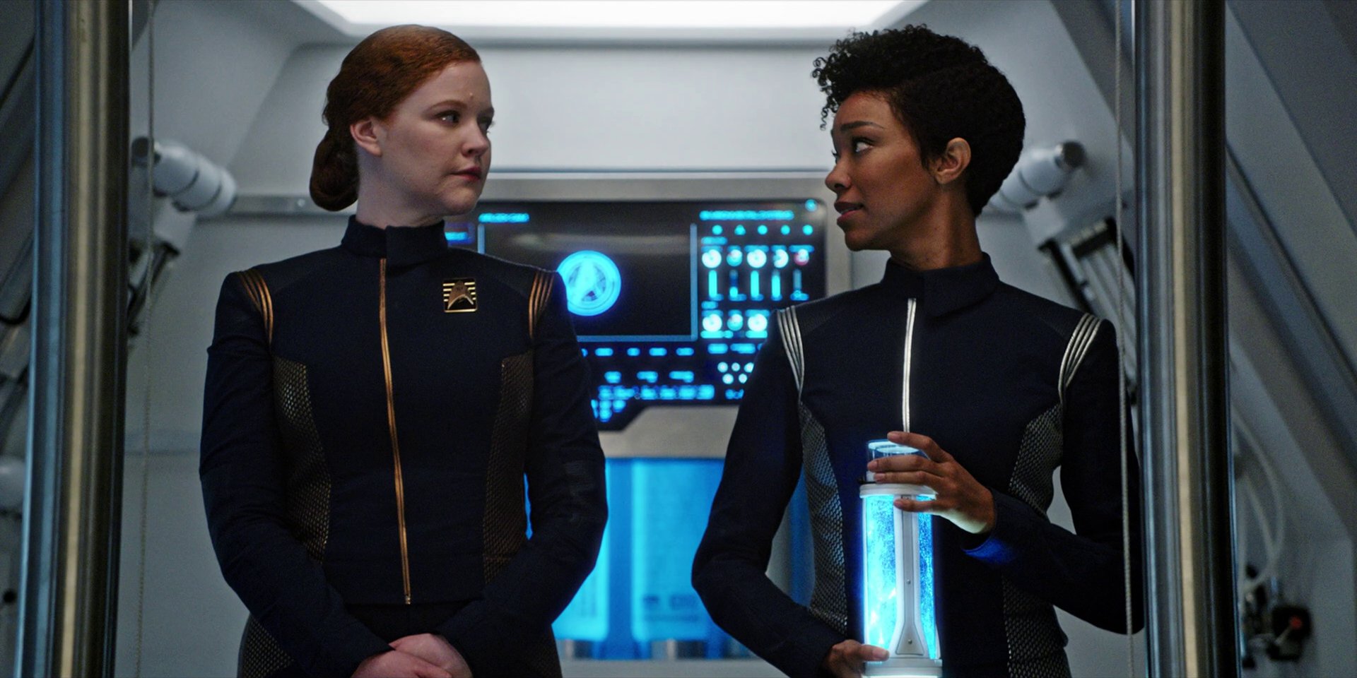 extant_StarTrekDiscovery_1x05-ChooseYourPain_4685.jpg
