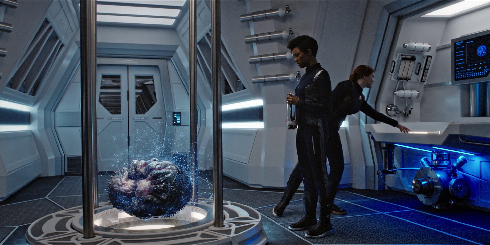 extant_StarTrekDiscovery_1x05-ChooseYourPain_4729.jpg