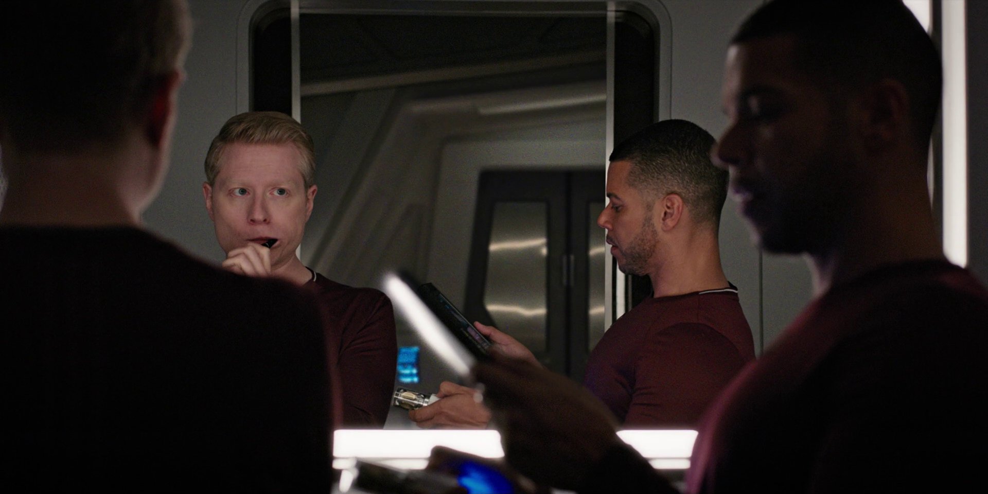 extant_StarTrekDiscovery_1x05-ChooseYourPain_4835.jpg