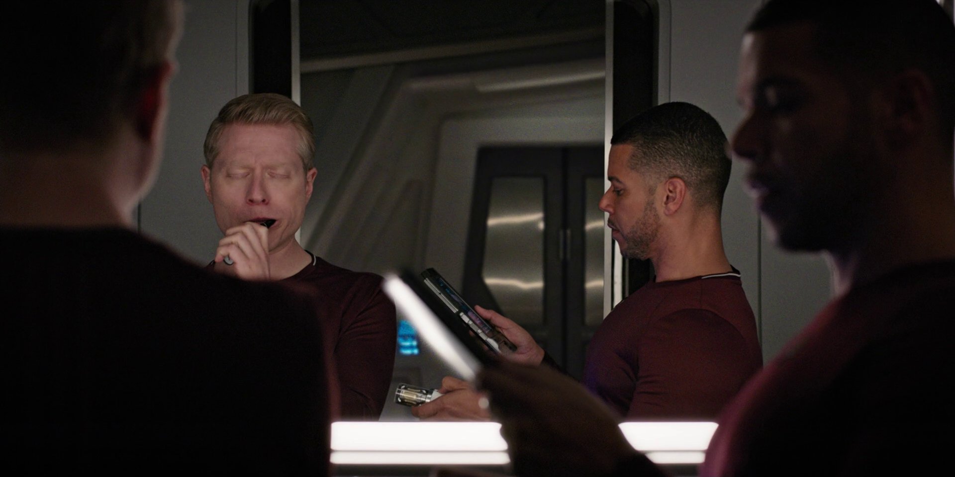 extant_StarTrekDiscovery_1x05-ChooseYourPain_4837.jpg