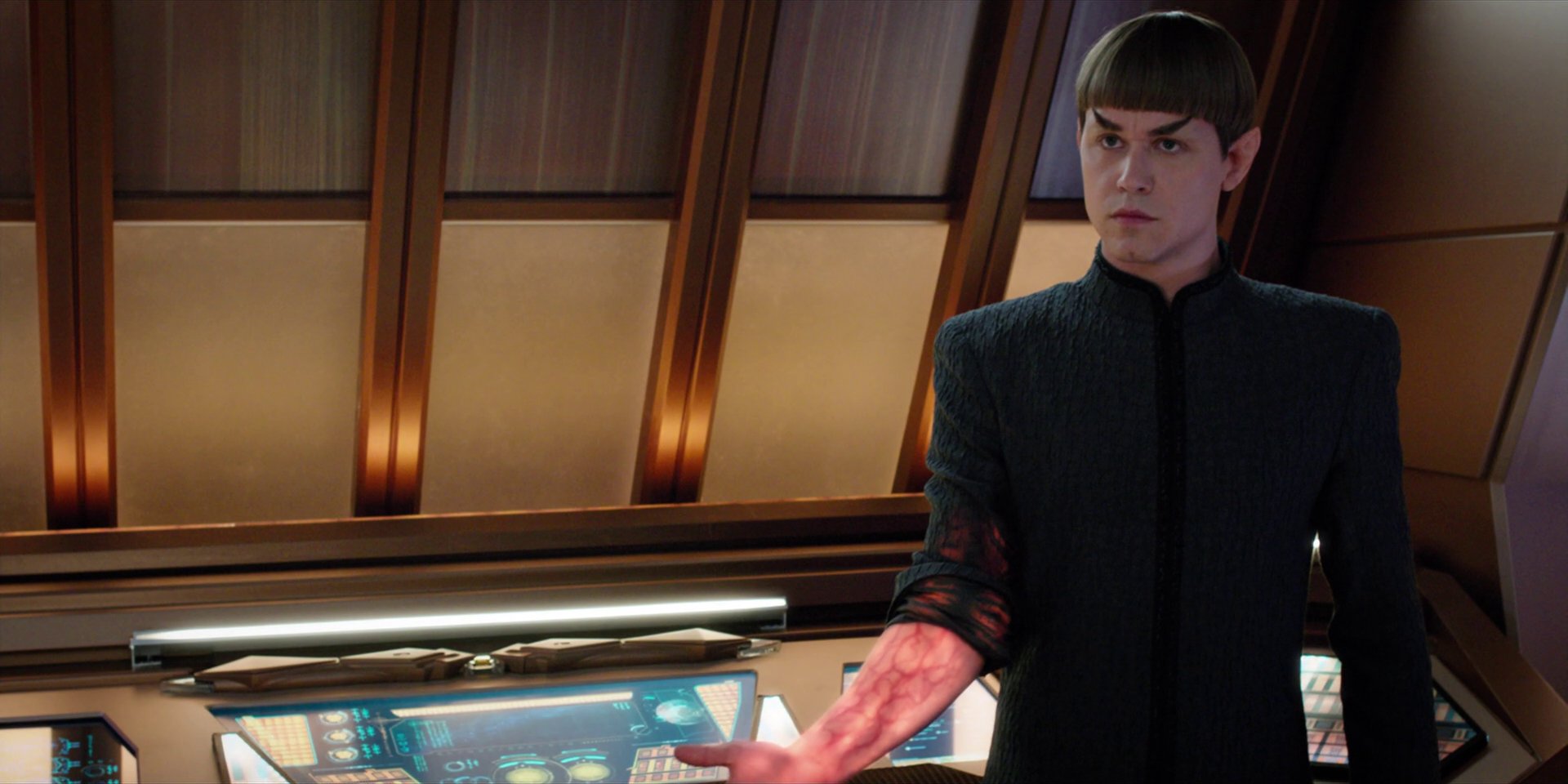 extant_StarTrekDiscovery_1x06-Lethe_0695.jpg