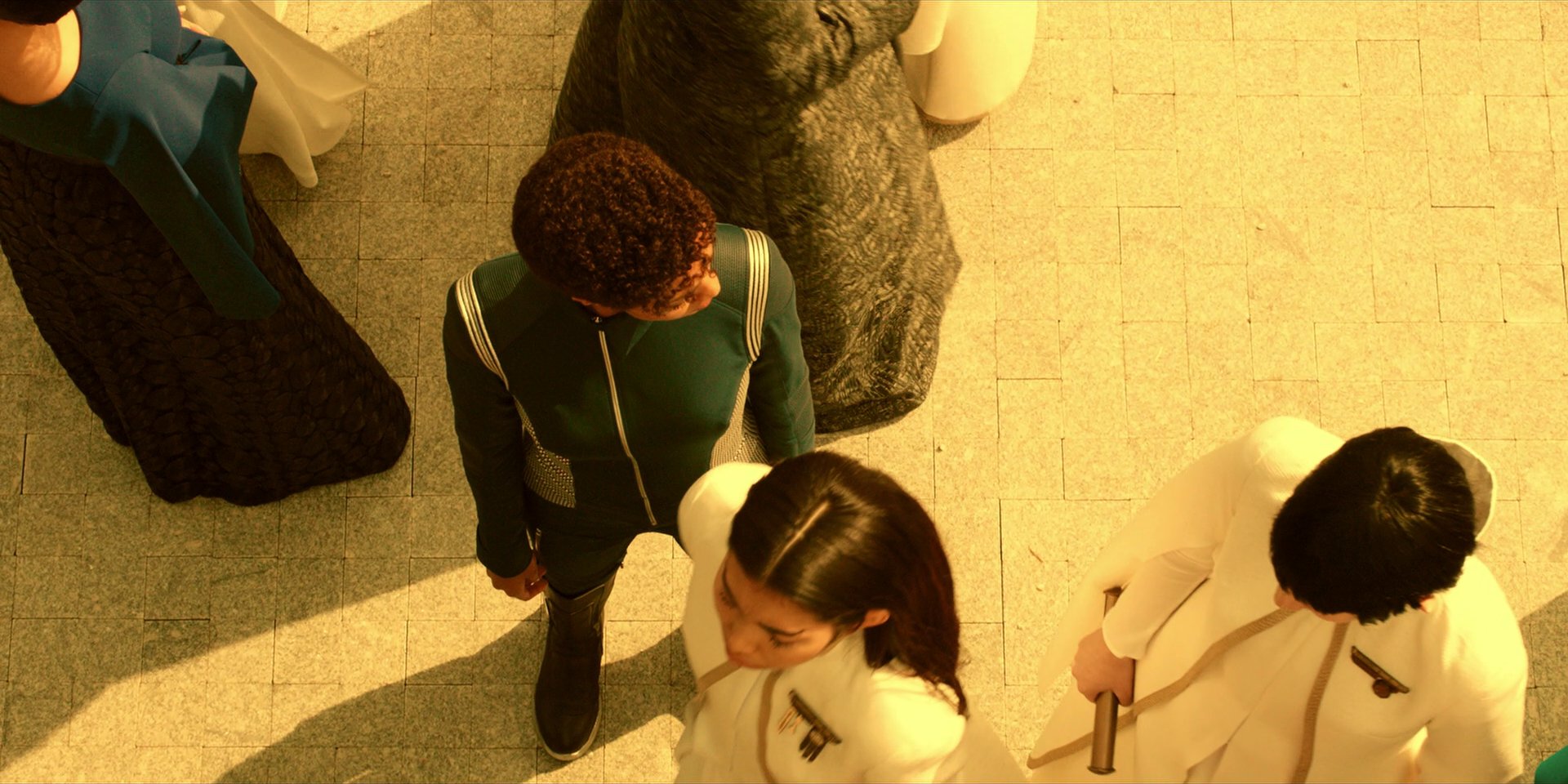 extant_StarTrekDiscovery_1x06-Lethe_1200.jpg
