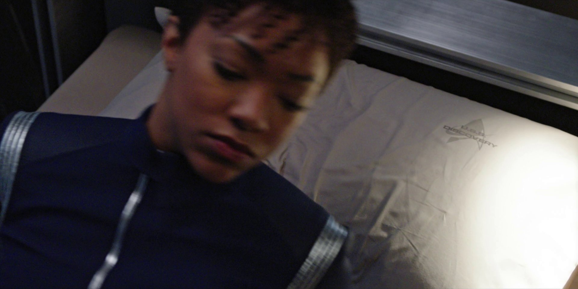 extant_StarTrekDiscovery_1x07-MagicToMakeTheSanestManGoMad_0262.jpg