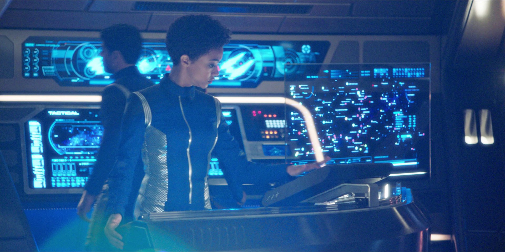 extant_StarTrekDiscovery_1x07-MagicToMakeTheSanestManGoMad_0272.jpg