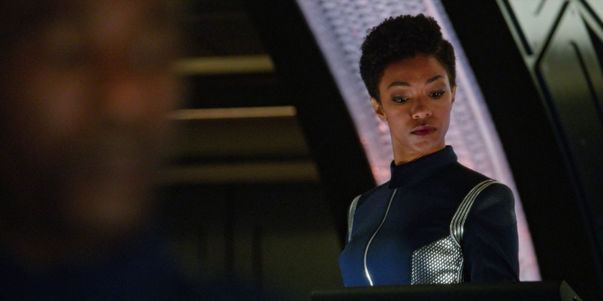 extant_StarTrekDiscovery_1x07-MagicToMakeTheSanestManGoMad_0279.jpg