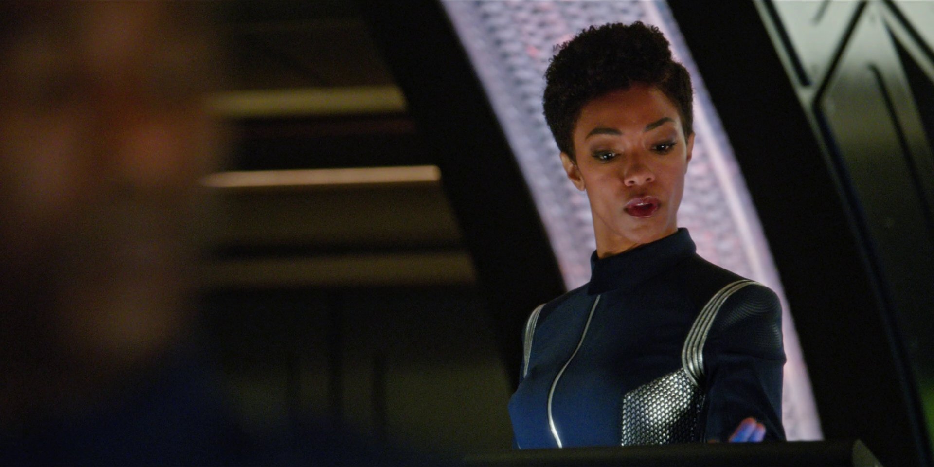 extant_StarTrekDiscovery_1x07-MagicToMakeTheSanestManGoMad_0280.jpg
