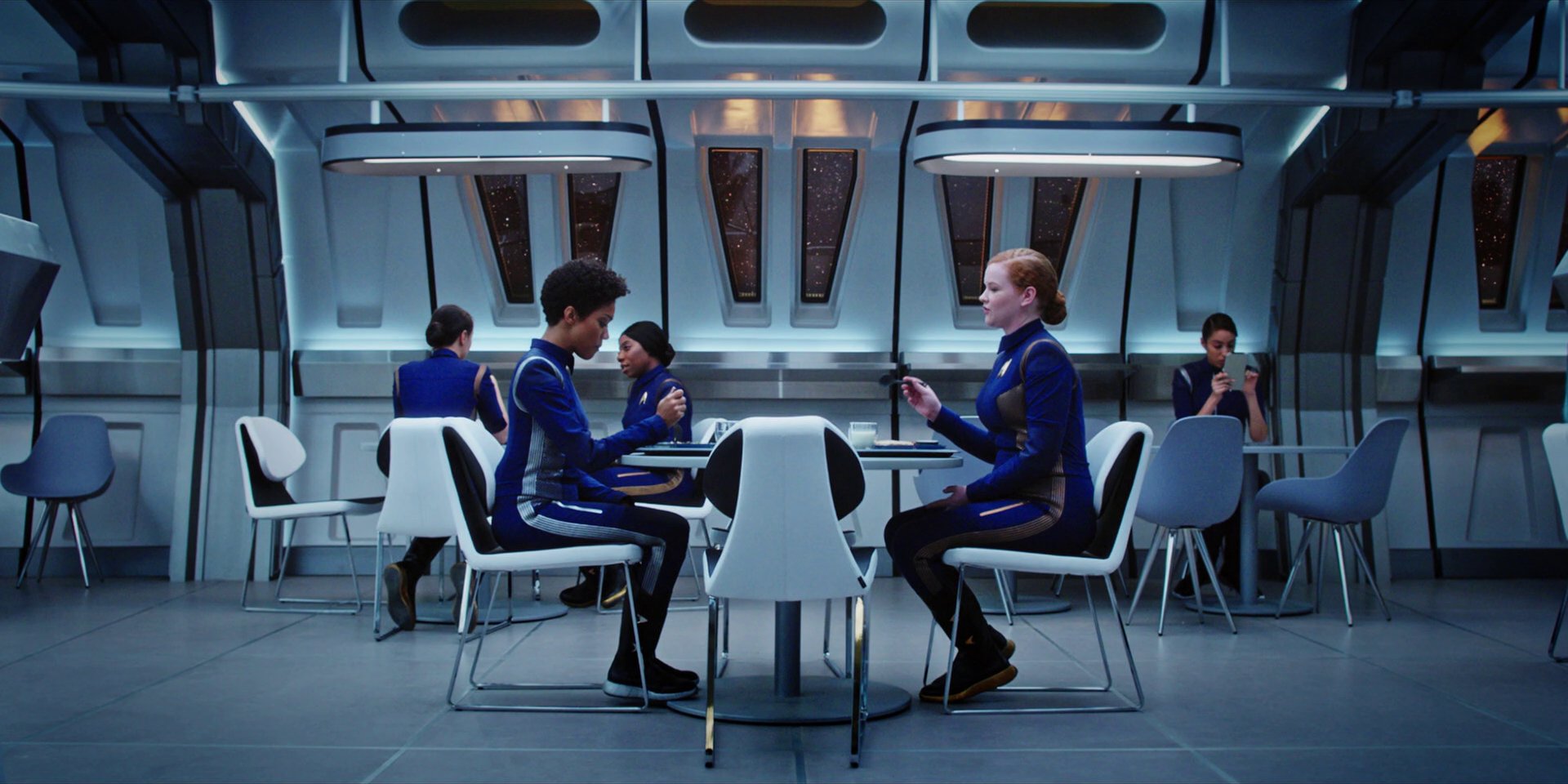 extant_StarTrekDiscovery_1x07-MagicToMakeTheSanestManGoMad_0285.jpg