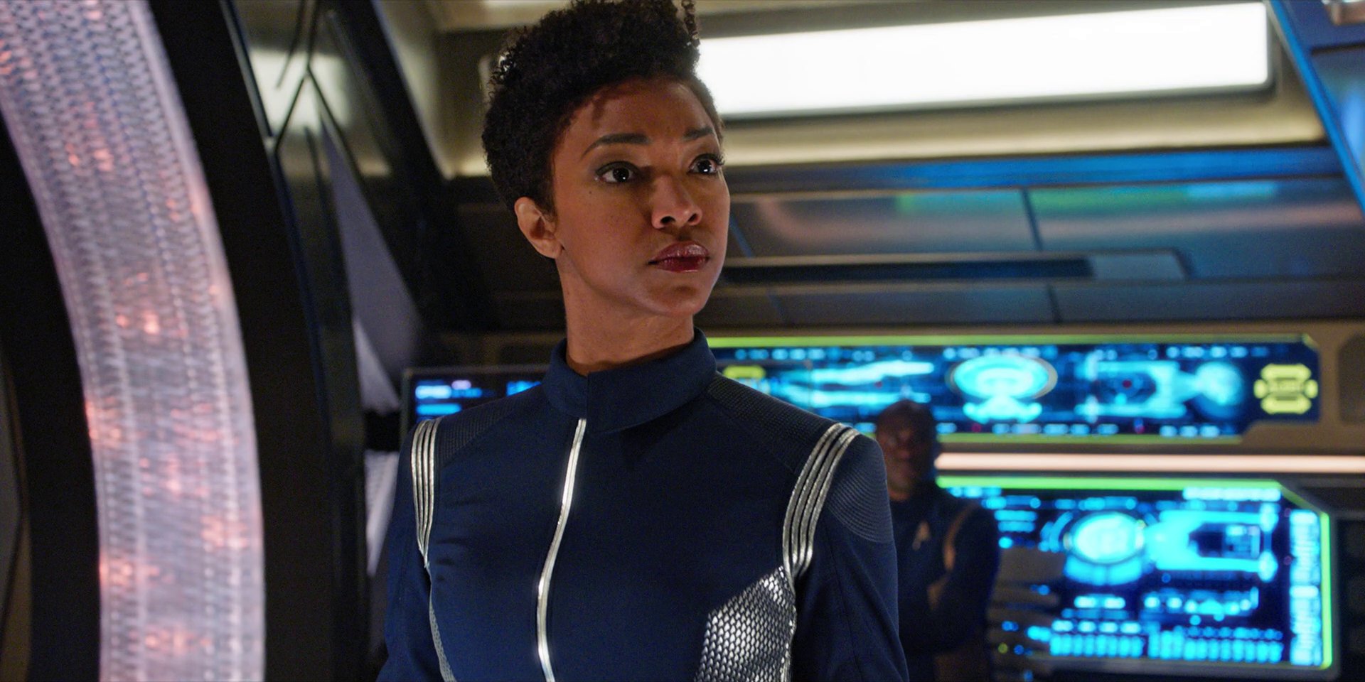 extant_StarTrekDiscovery_1x07-MagicToMakeTheSanestManGoMad_0340.jpg