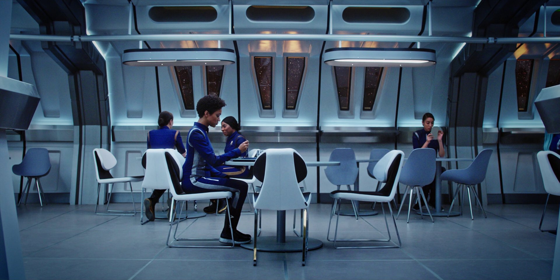 extant_StarTrekDiscovery_1x07-MagicToMakeTheSanestManGoMad_0390.jpg