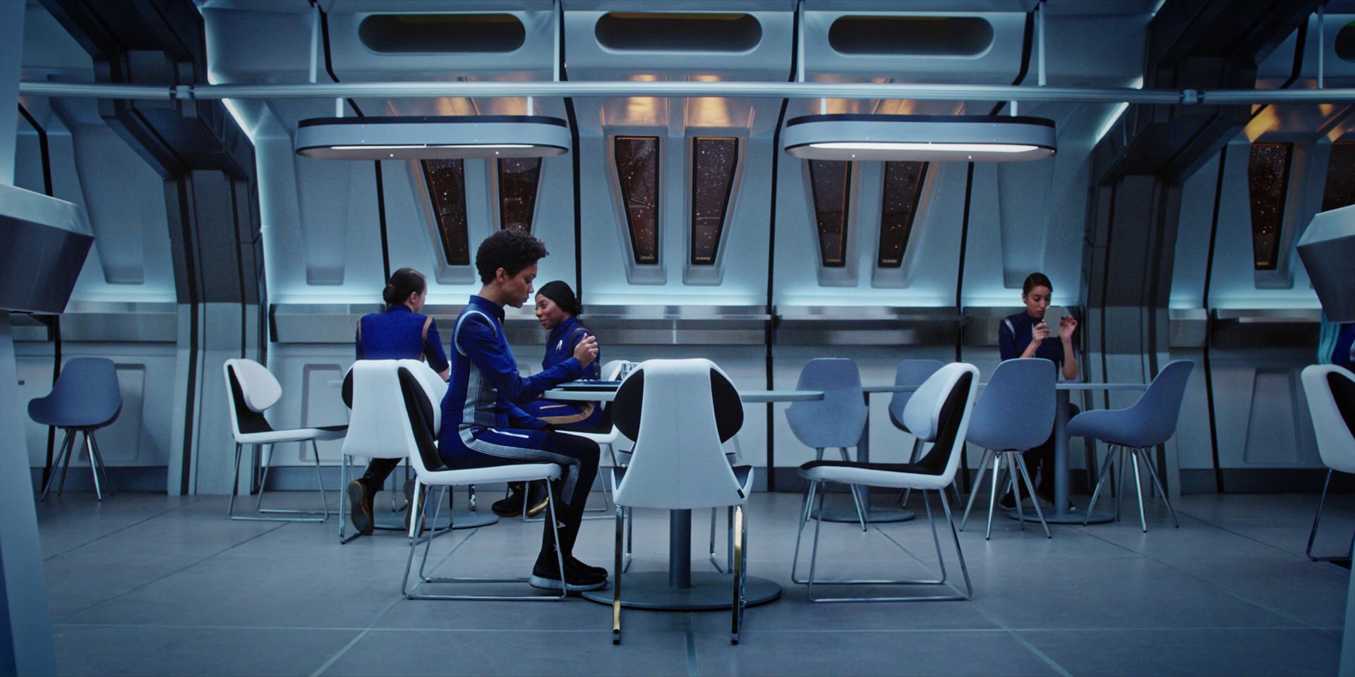 extant_StarTrekDiscovery_1x07-MagicToMakeTheSanestManGoMad_0391.jpg