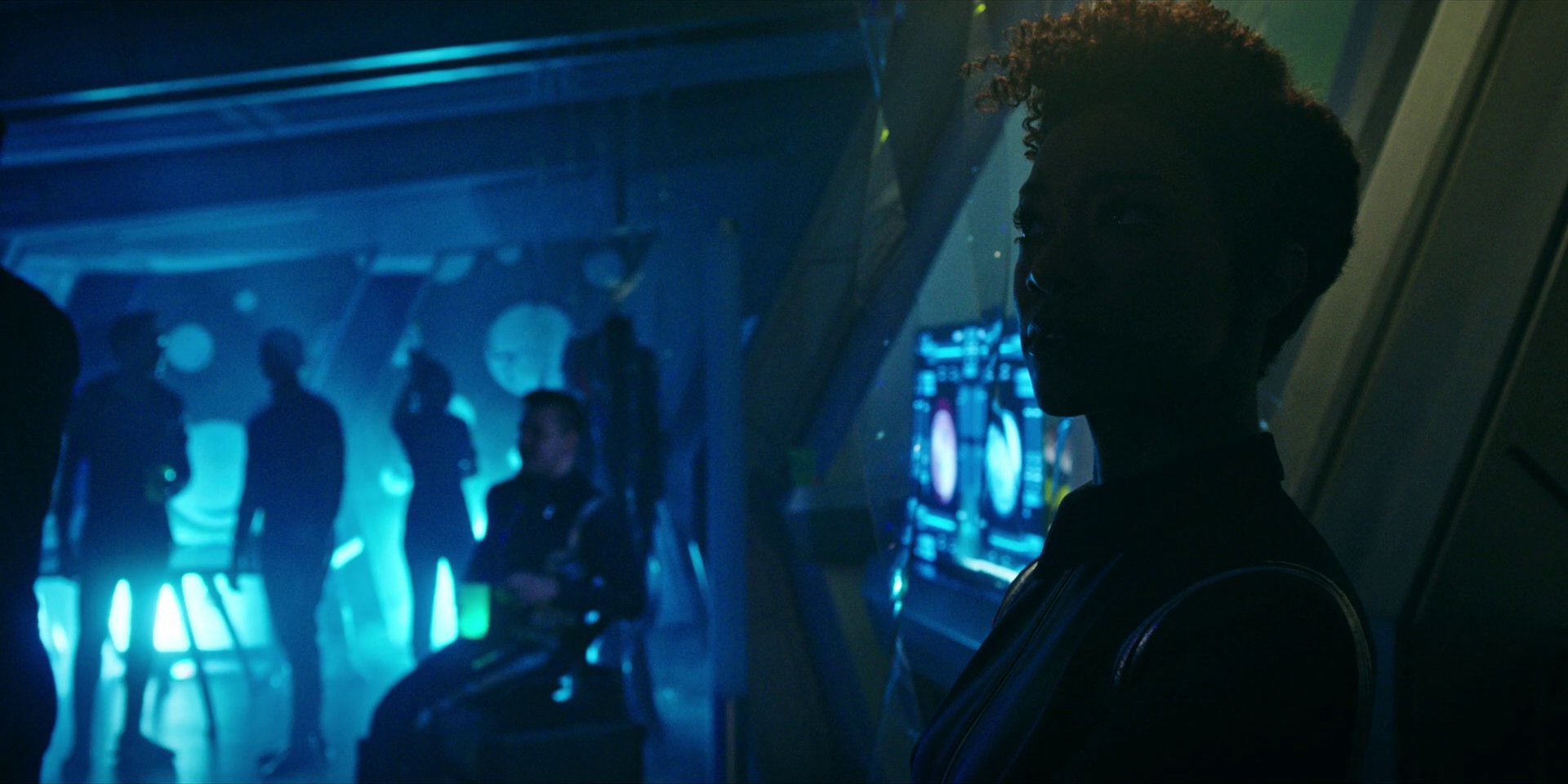 extant_StarTrekDiscovery_1x07-MagicToMakeTheSanestManGoMad_0448.jpg