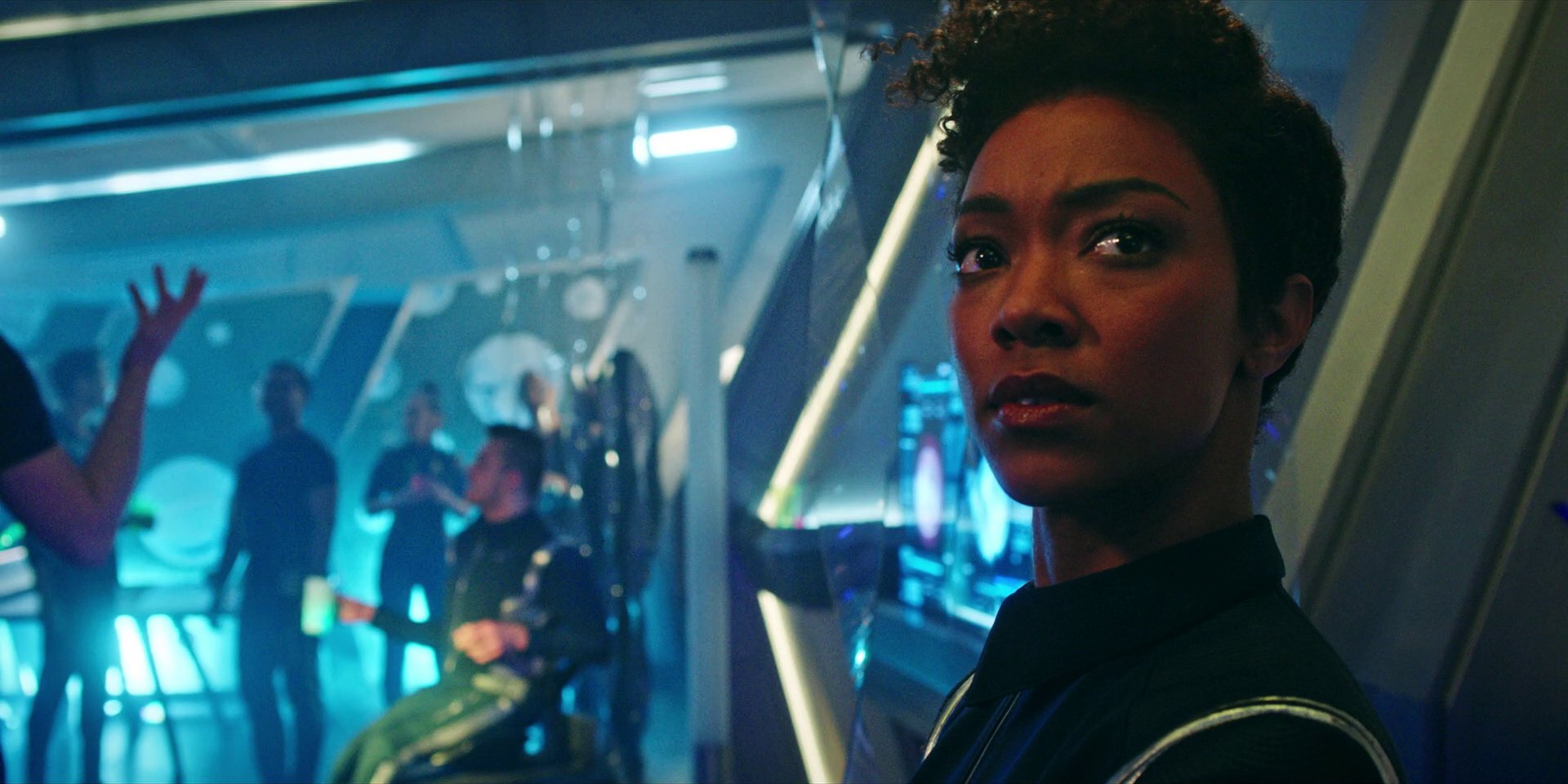 extant_StarTrekDiscovery_1x07-MagicToMakeTheSanestManGoMad_0451.jpg