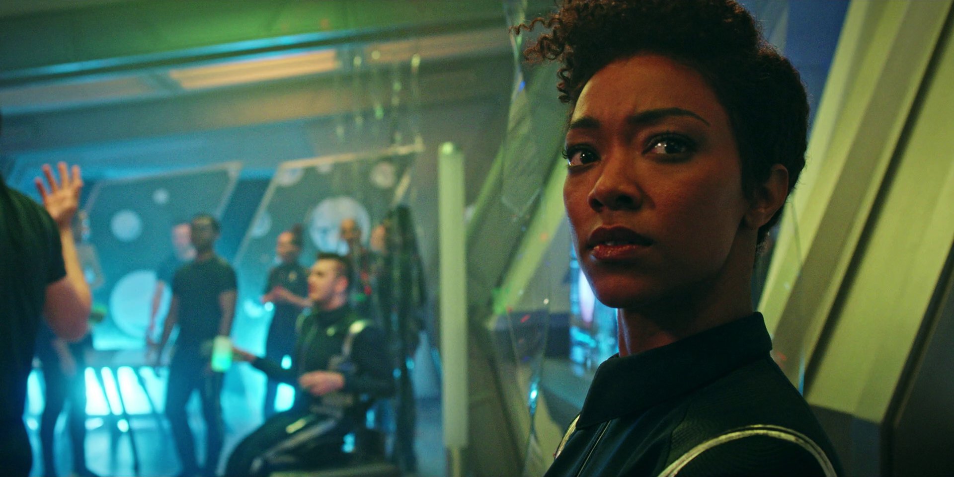extant_StarTrekDiscovery_1x07-MagicToMakeTheSanestManGoMad_0452.jpg